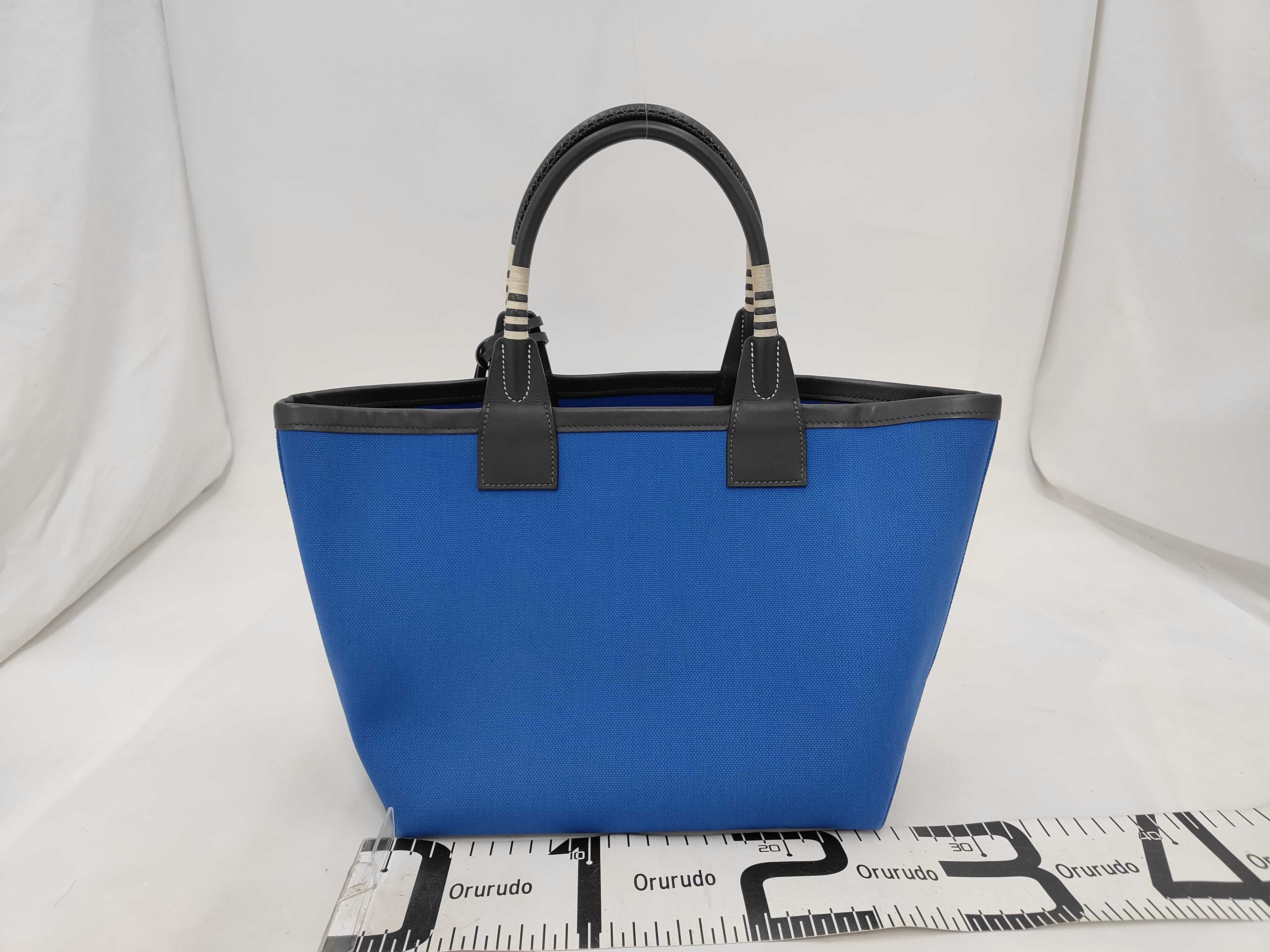 Steeple B-stamp handbag — view 2