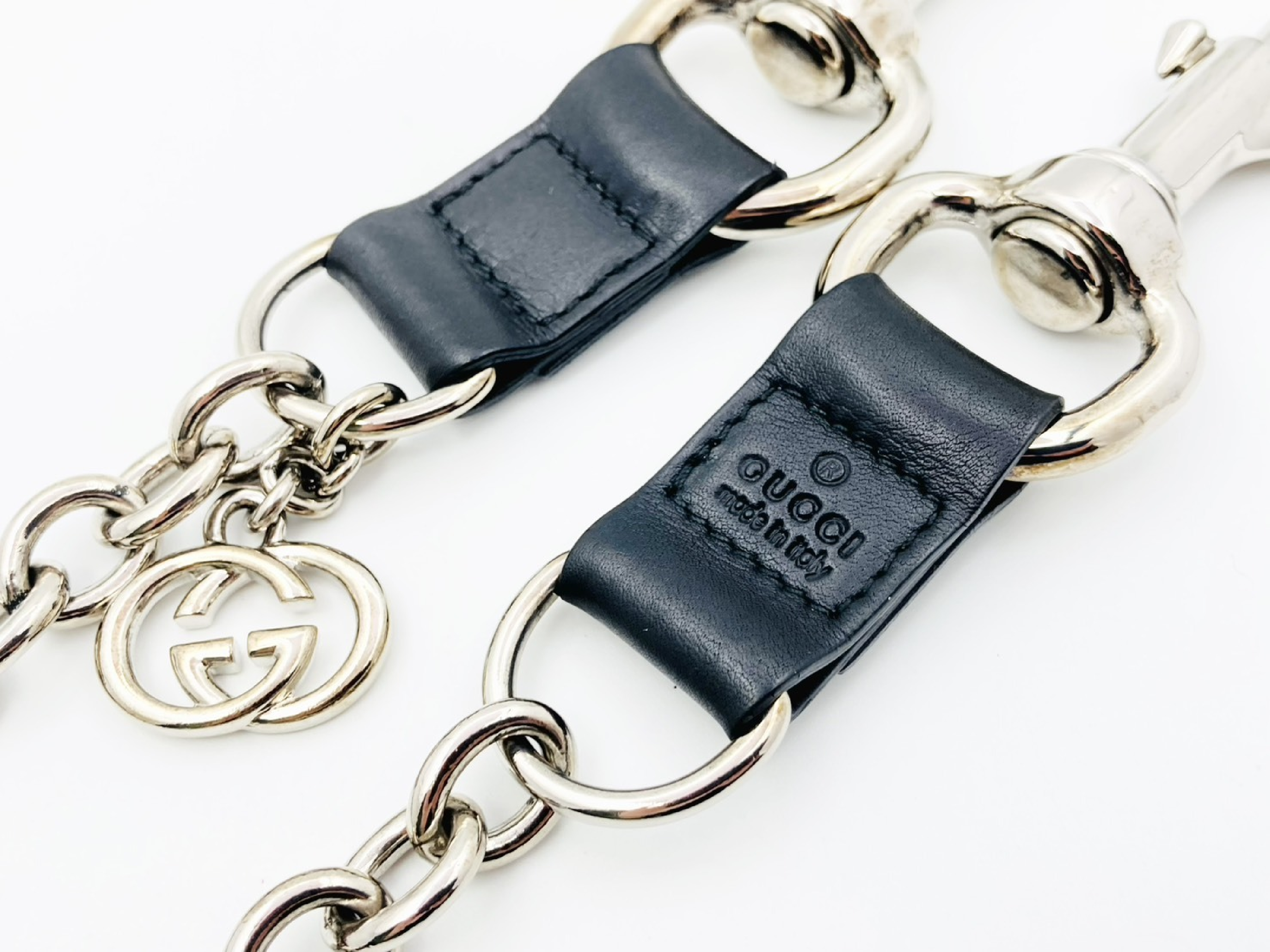 Interlocking G Wallet Chain, Leather x Metal, Silver x Black, Other Accessories — view 3