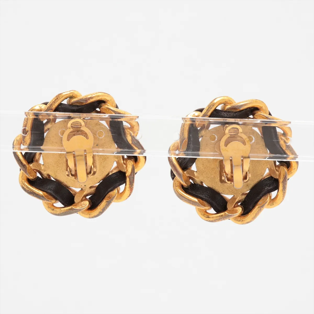 Cocomark 93P earrings (for both ears) GP x Leather Gold x Black — view 2