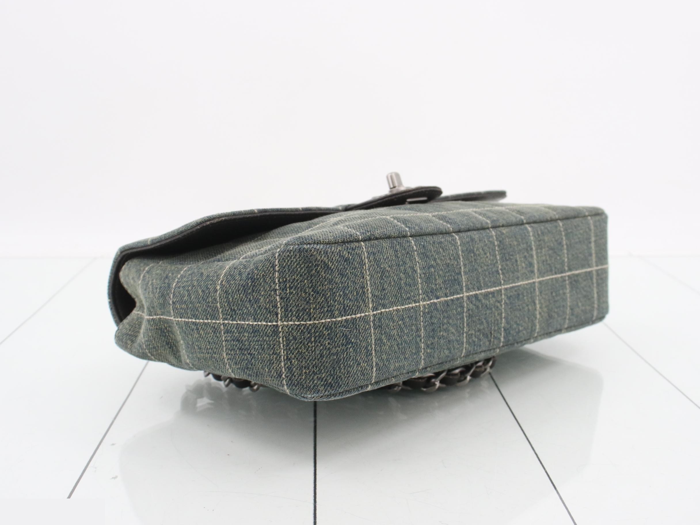 Chocolate bar denim chain shoulder bag, with card slot and sole, item number 6. — view 5