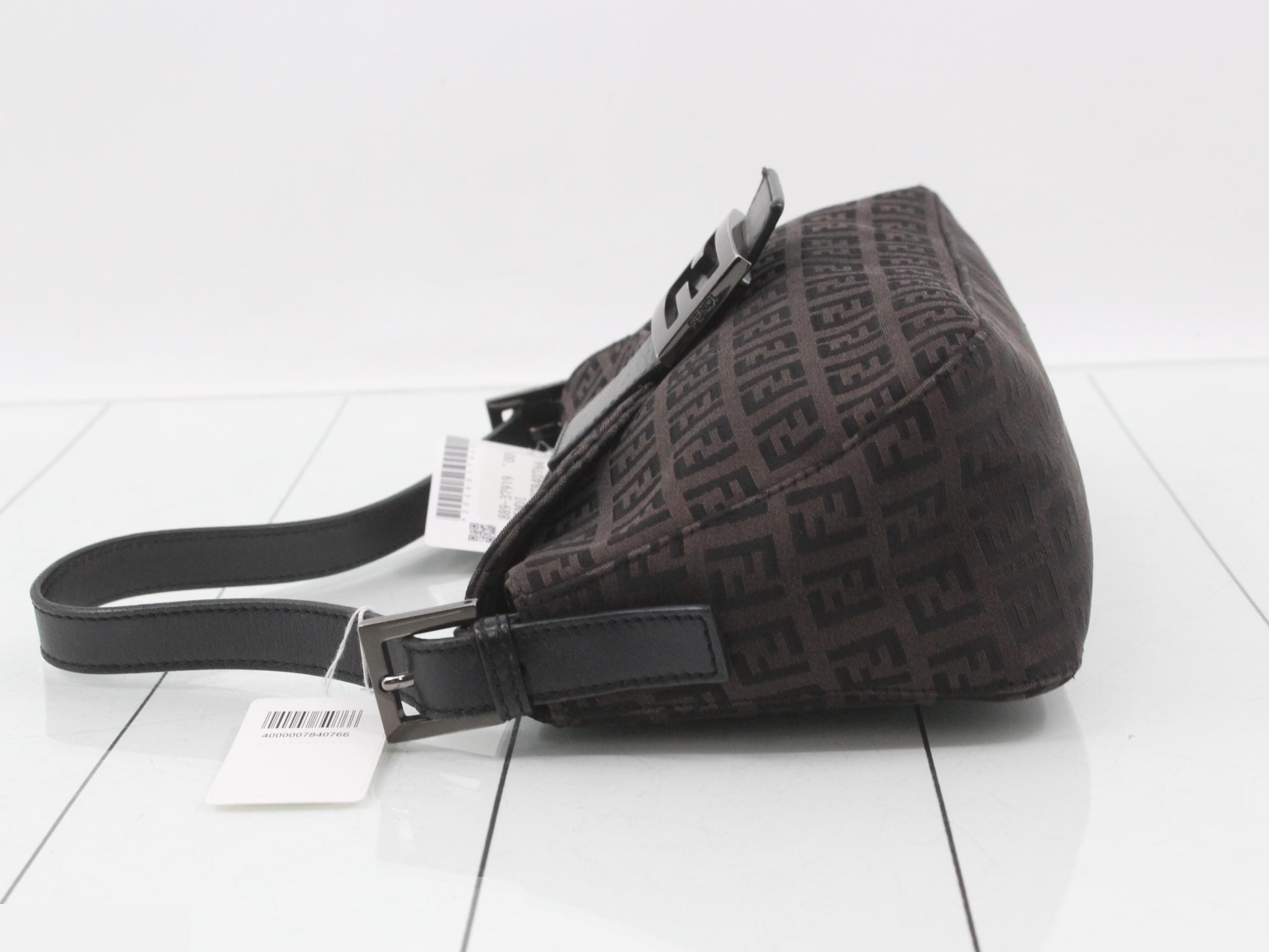 handbag — view 4