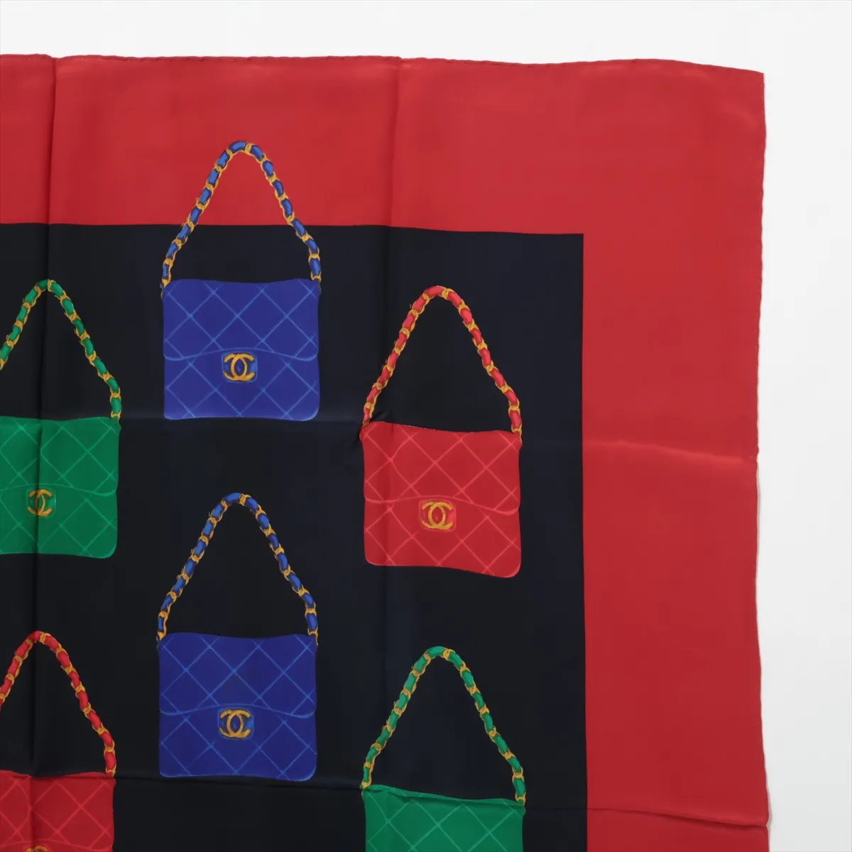 Matelassé scarf, silk, red x black. Shows signs of wear, — view 3