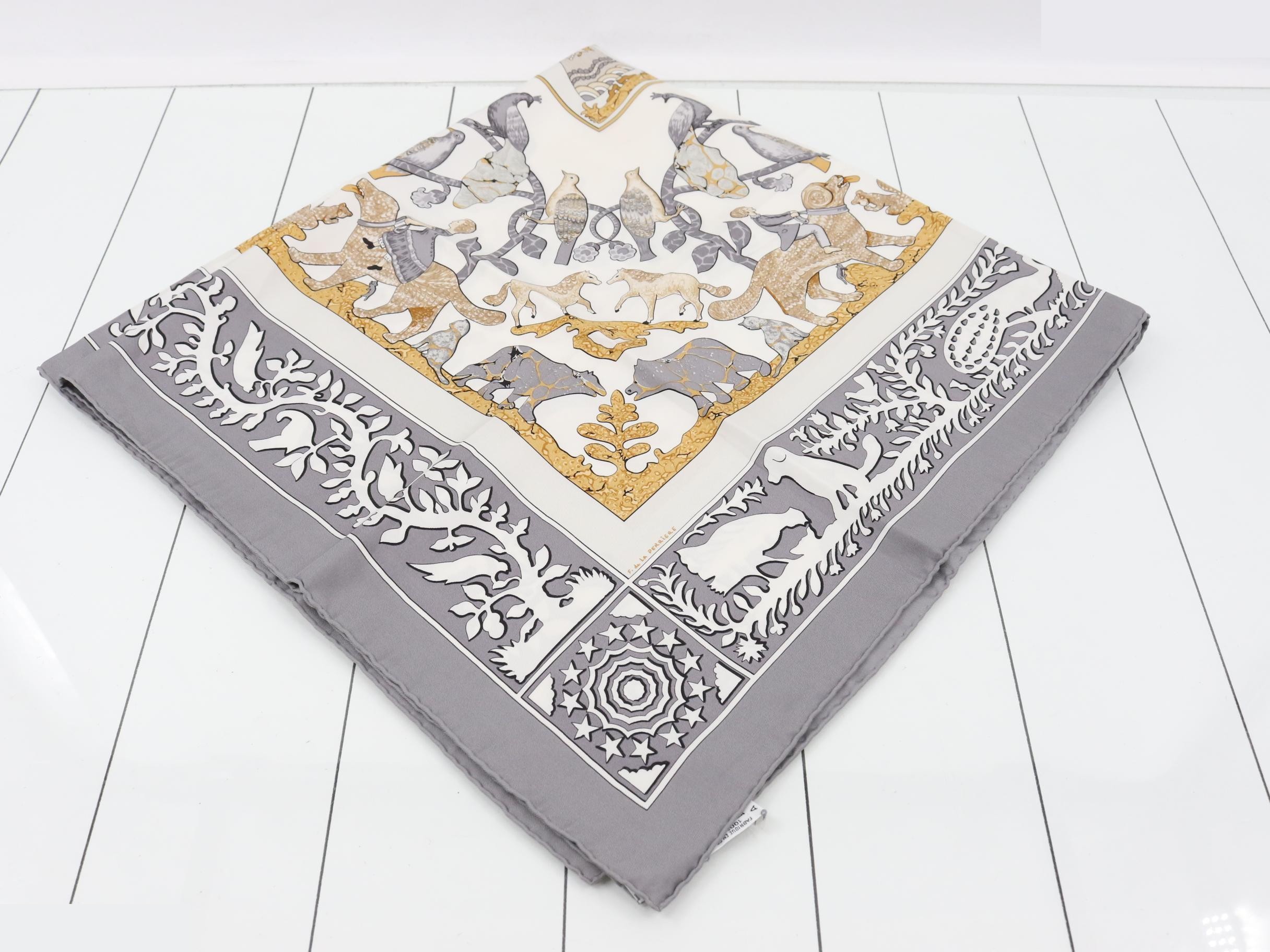 Carre 90, Gray, White, Silk — view 2