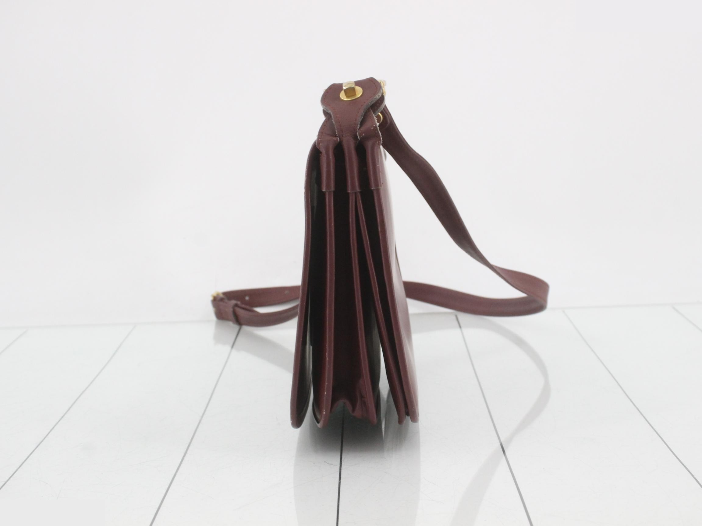 Must Line (Bag) - Shoulder Bag — view 3