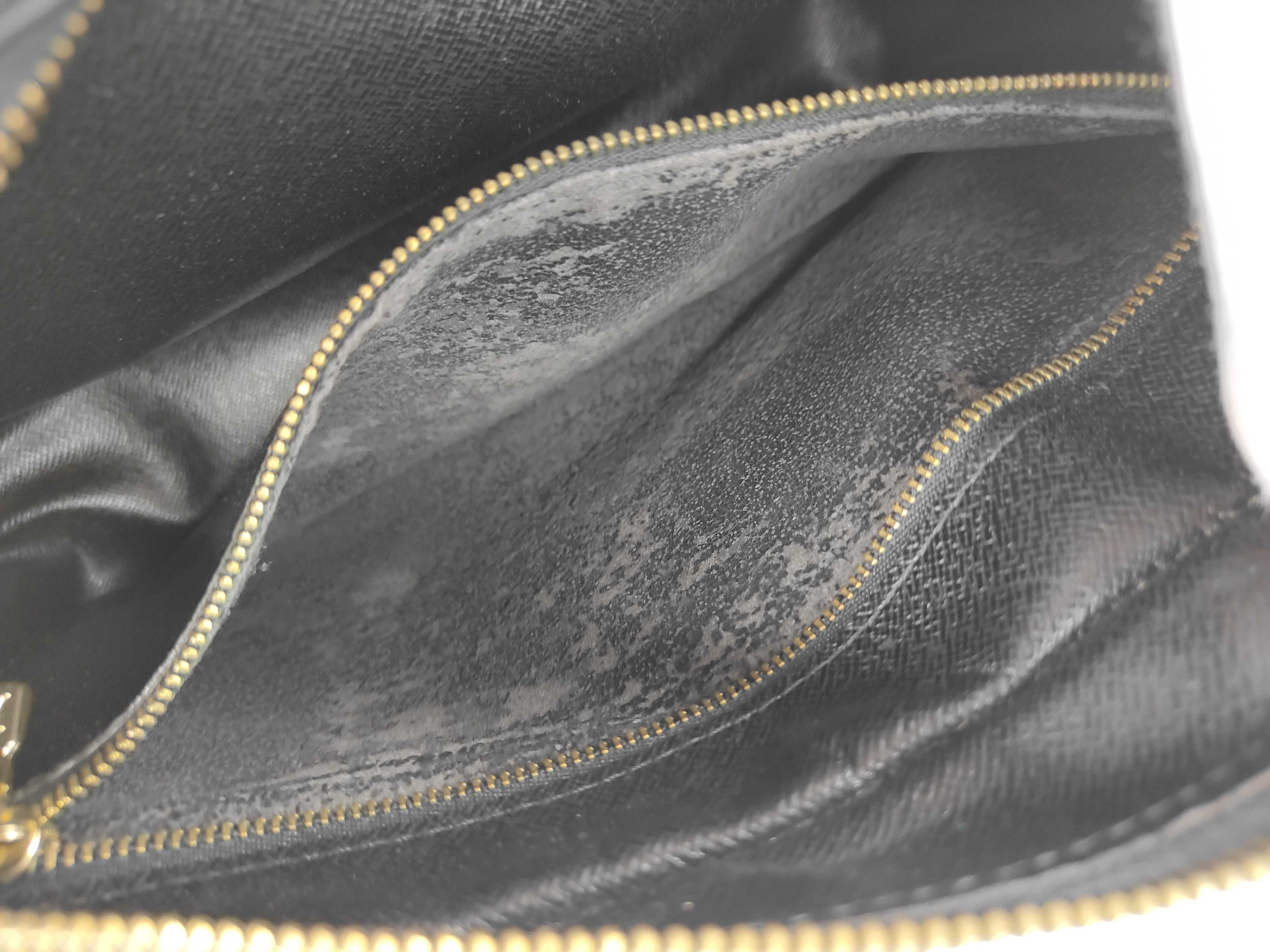 Epi Louis Vuitton Trocadero Shoulder Bag — view 13