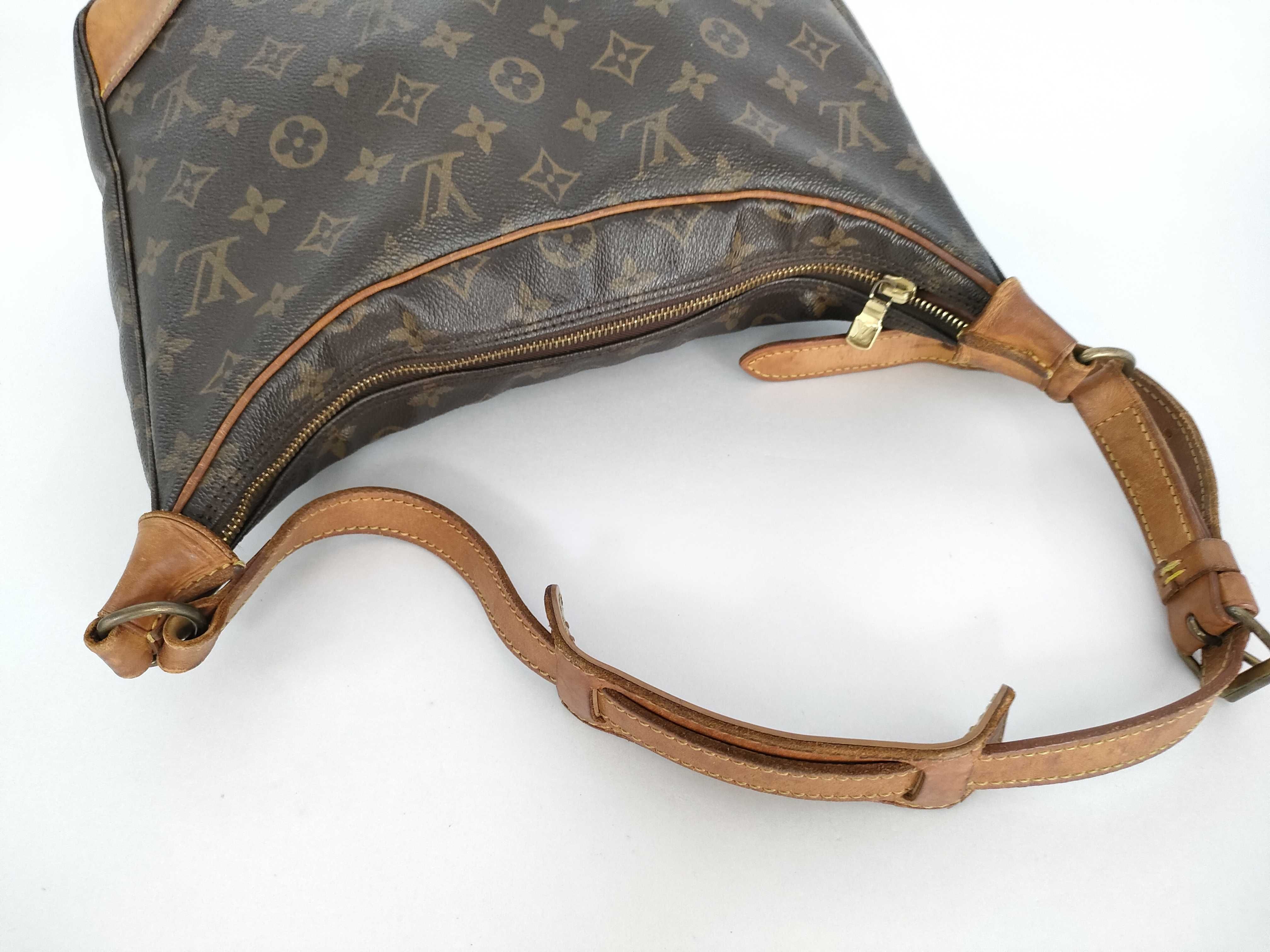Monogram Boulogne 30 M51265 Brown Shoulder Bag — view 3
