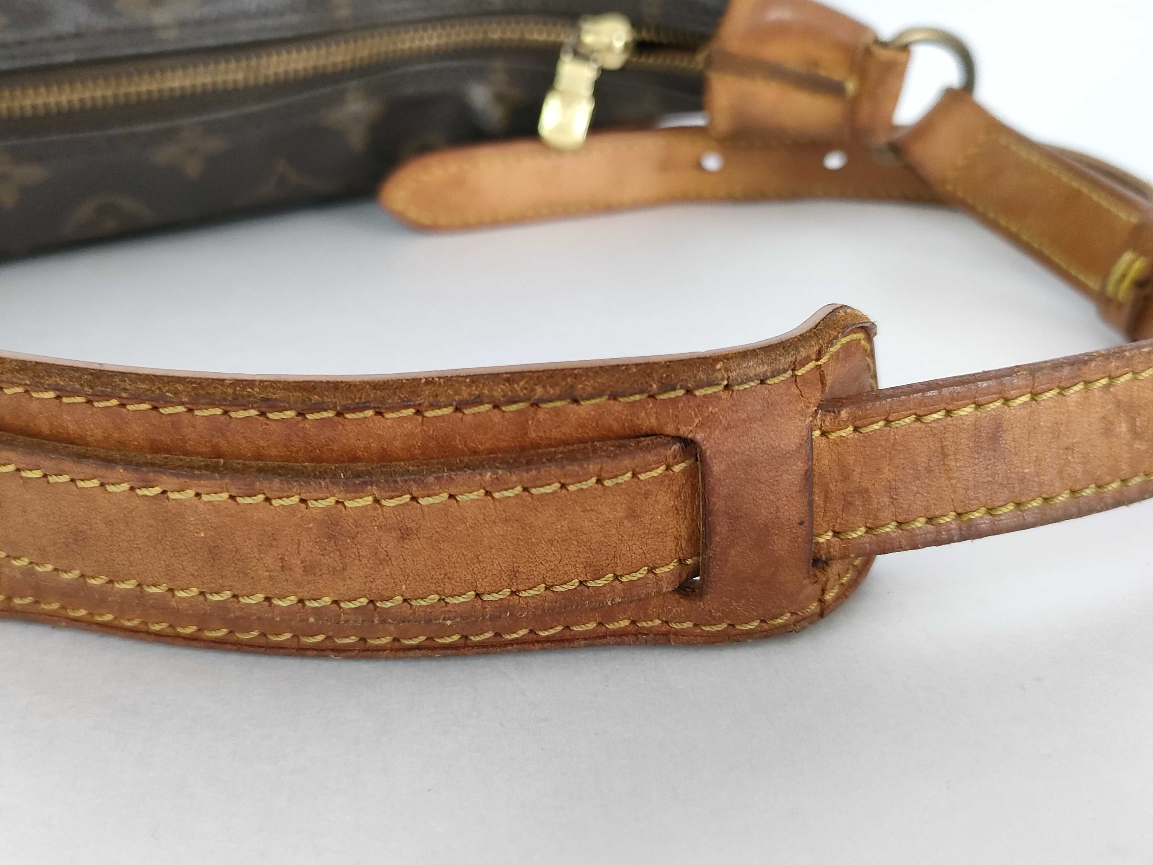 Monogram Boulogne 30 M51265 Brown Shoulder Bag — view 4