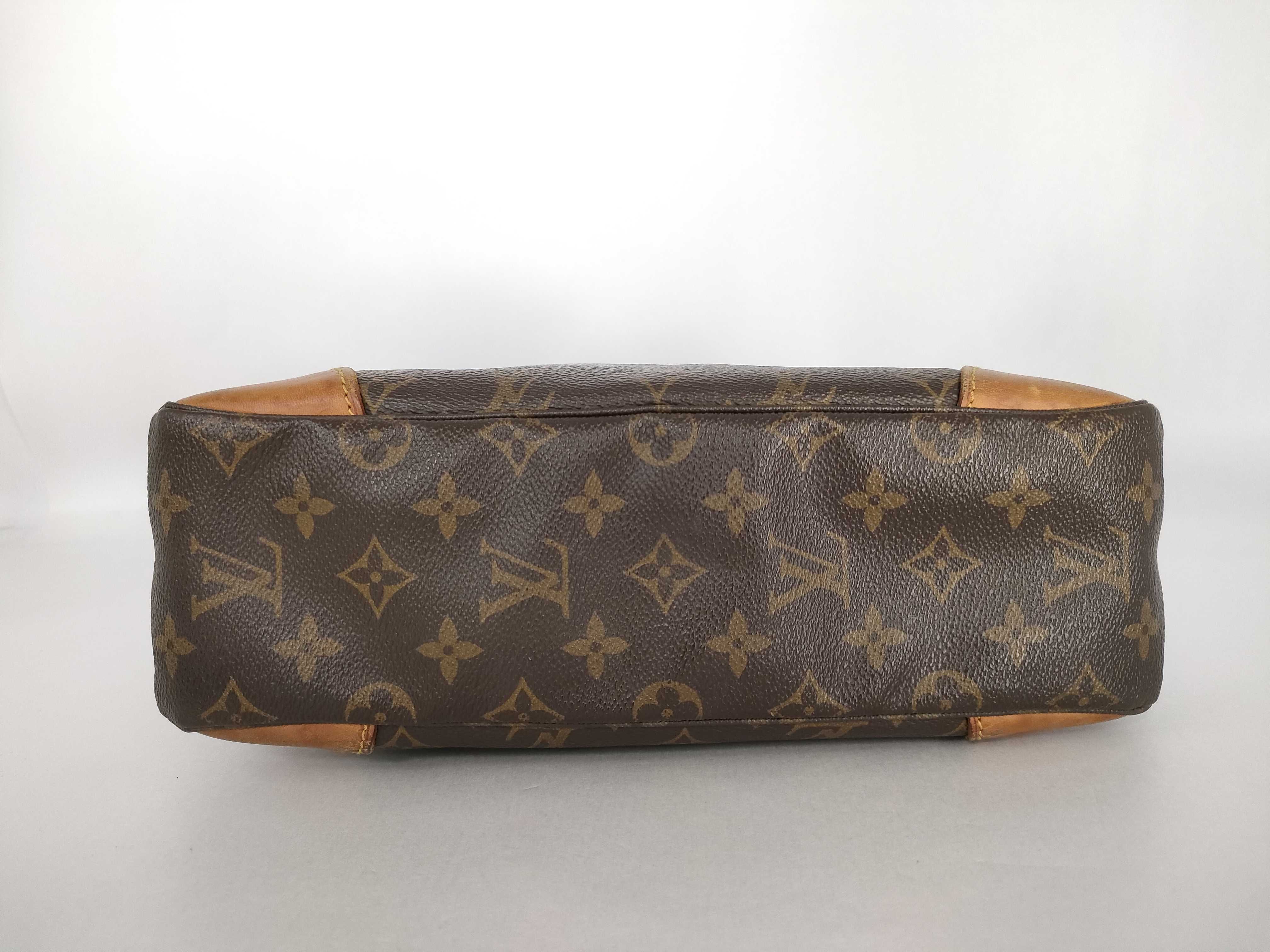 Monogram Boulogne 30 M51265 Brown Shoulder Bag — view 7