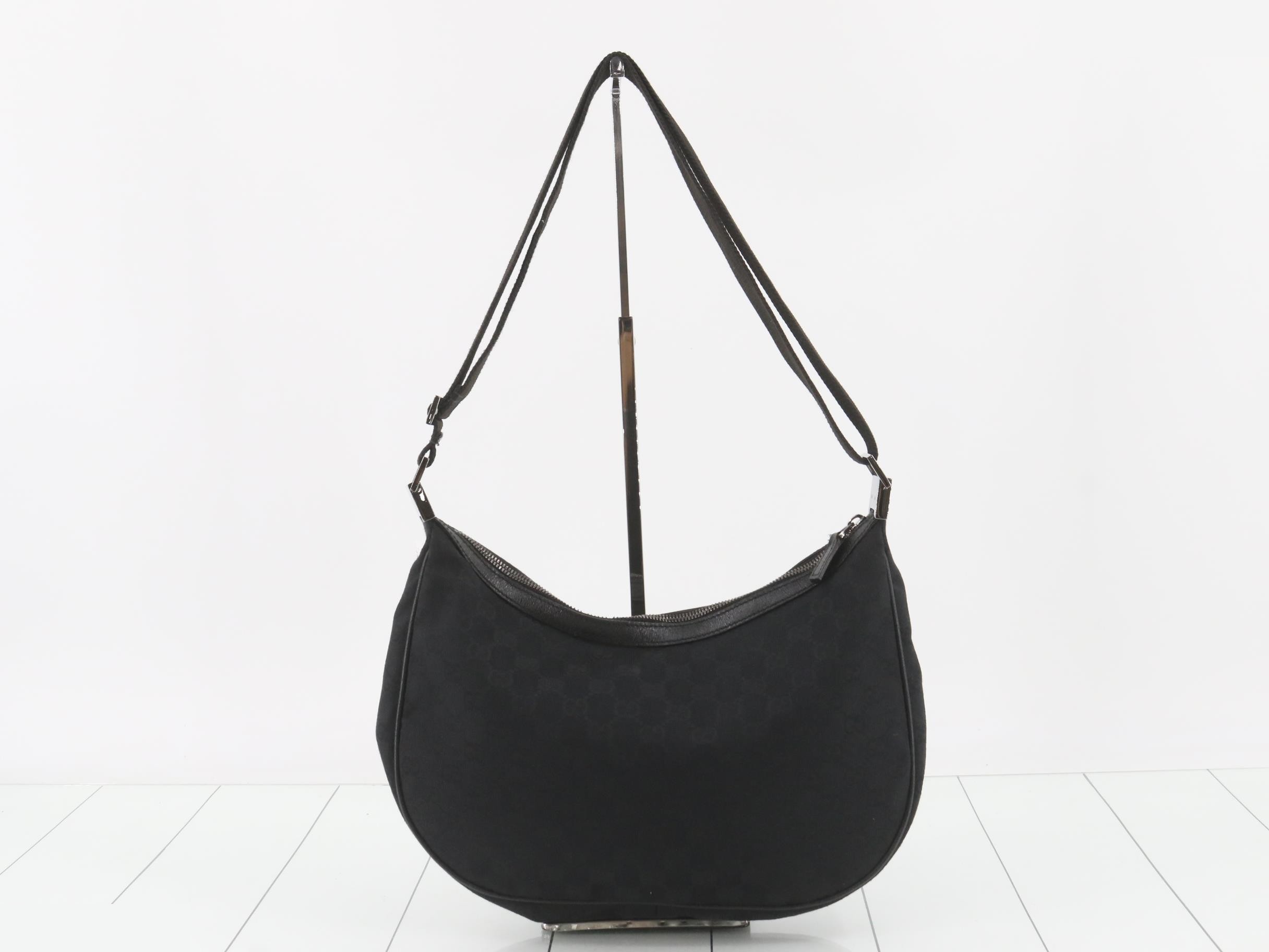 GG Canvas (Bag) Shoulder Bag - Gucci — view 2