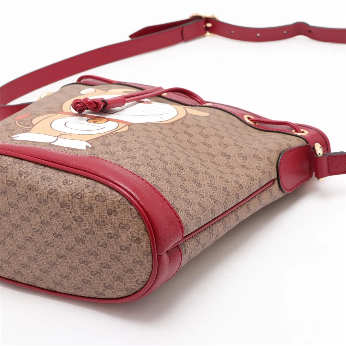 Doraemon x Gucci Mini GG Supreme 655597 PVC x Leather Shoulder Bag Brown x Red — view 3