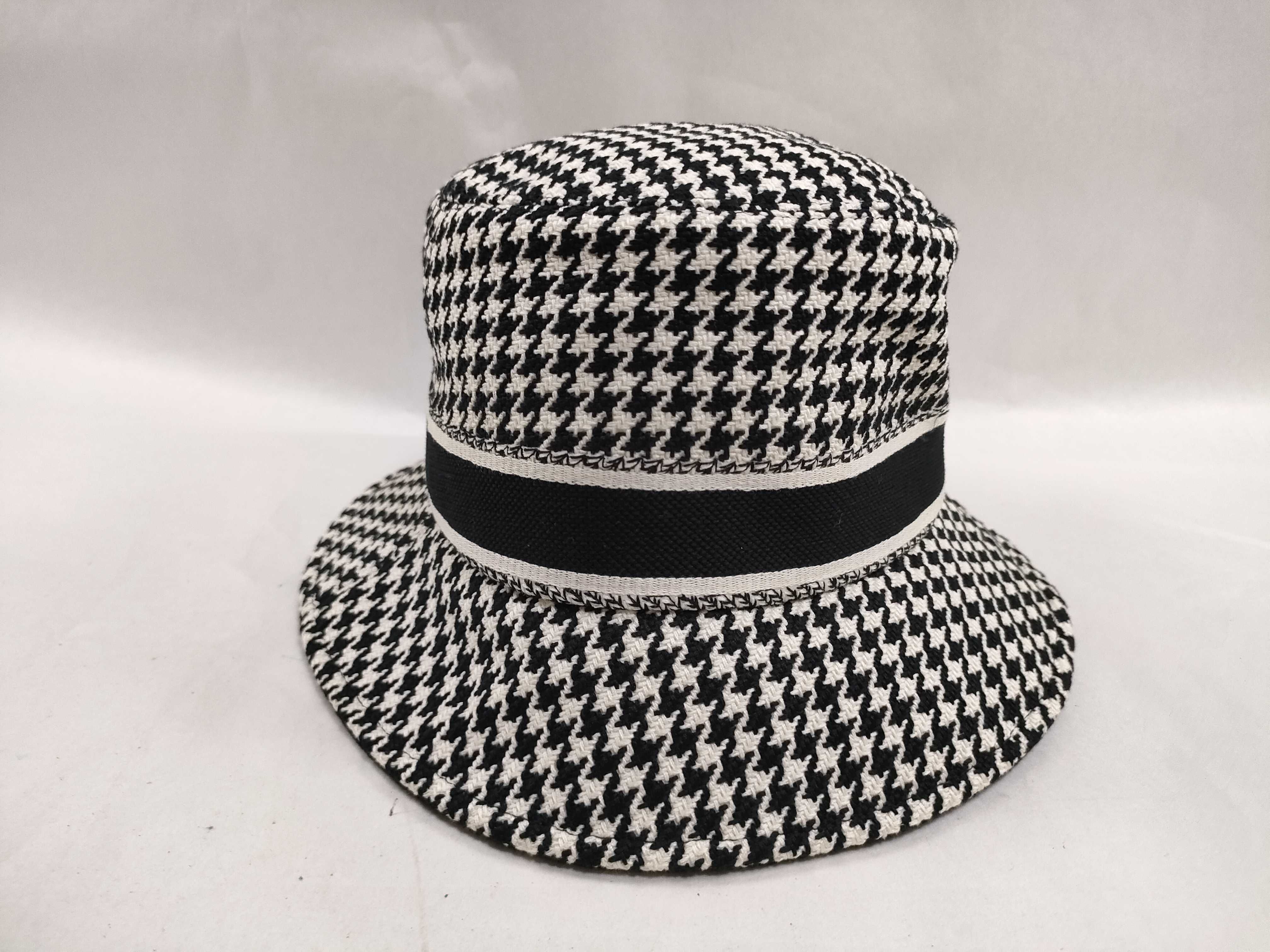 houndstooth hat and other accessories — view 3