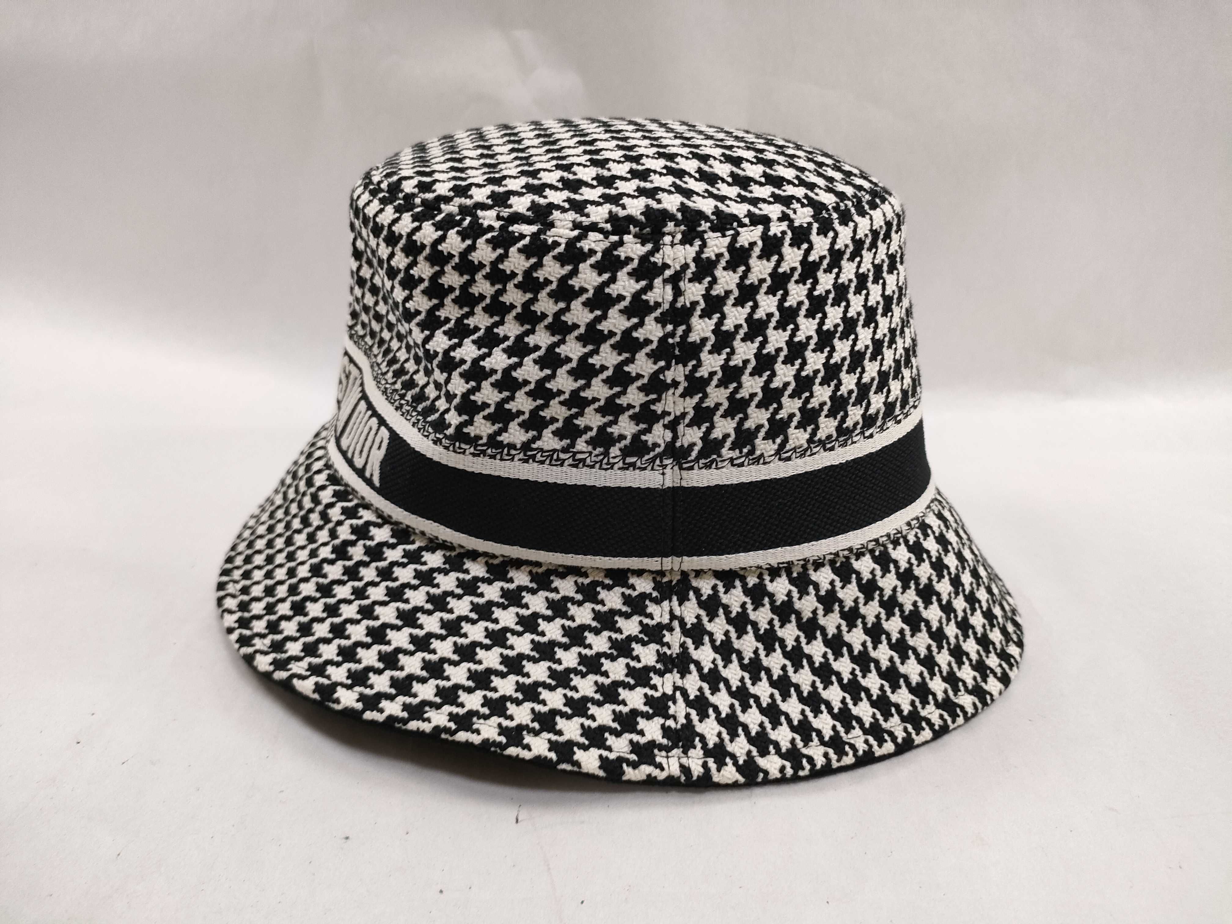 houndstooth hat and other accessories — view 4