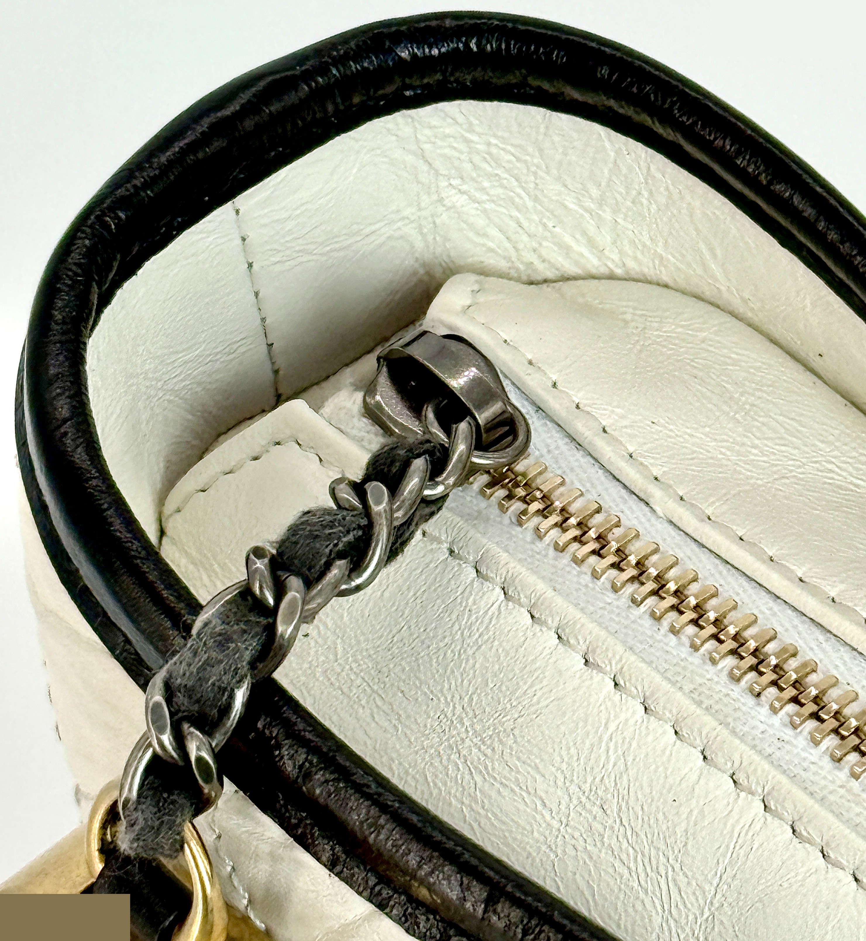 Gabrielle de Chanel, Serial No. 27, Leather Chain Shoulder Bag — view 6