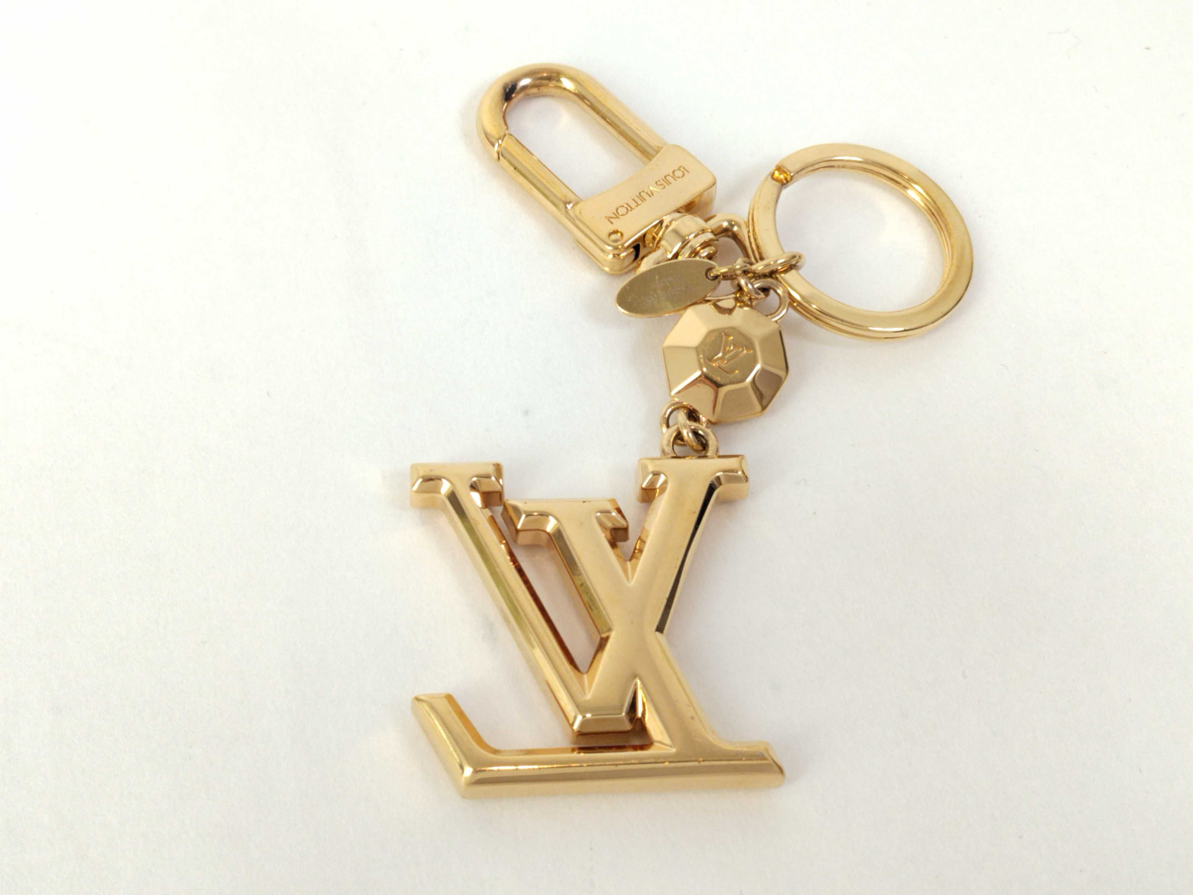 Key Charm Facet M65216 Key Case — view 2