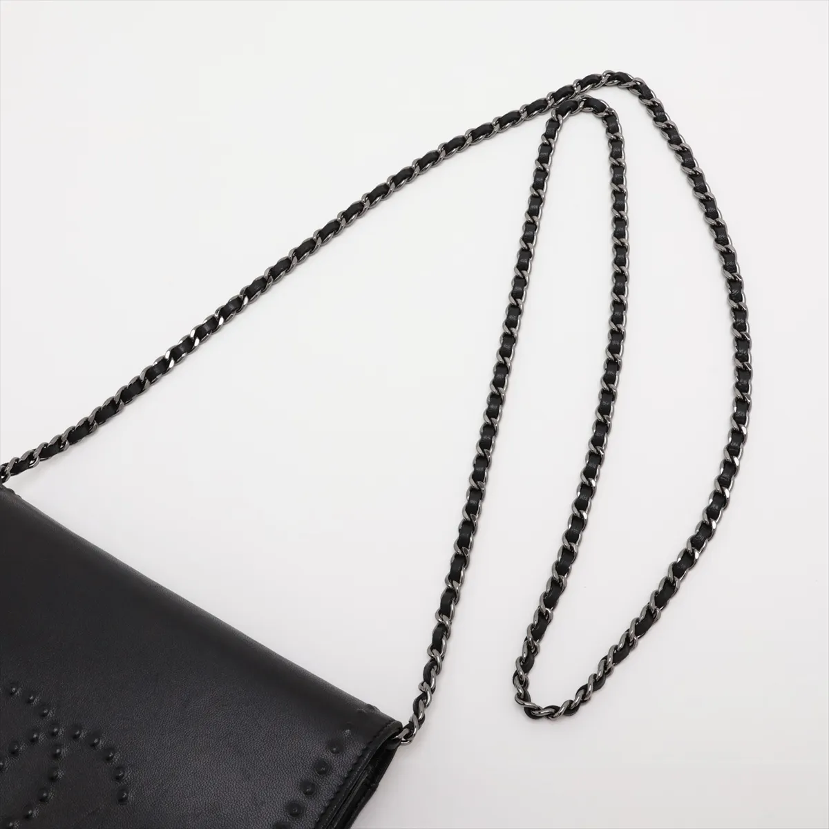 Coco Mark Lambskin Chain Wallet, Black with Silver Hardware, 18640146, Serial Number 18 — view 5