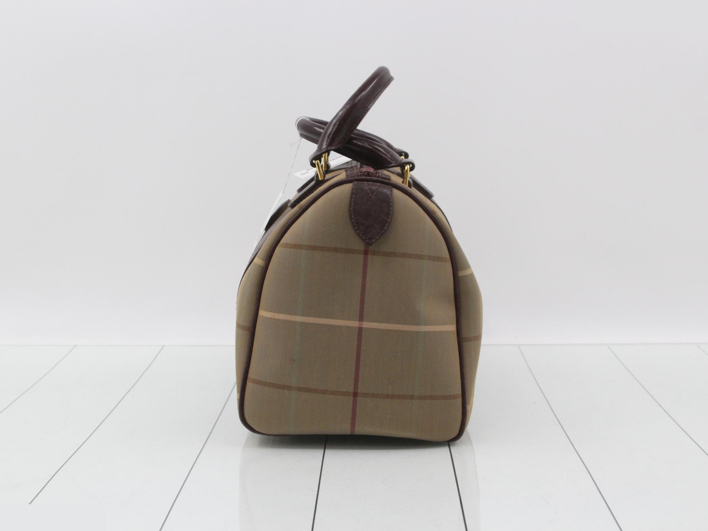 handbag — view 3