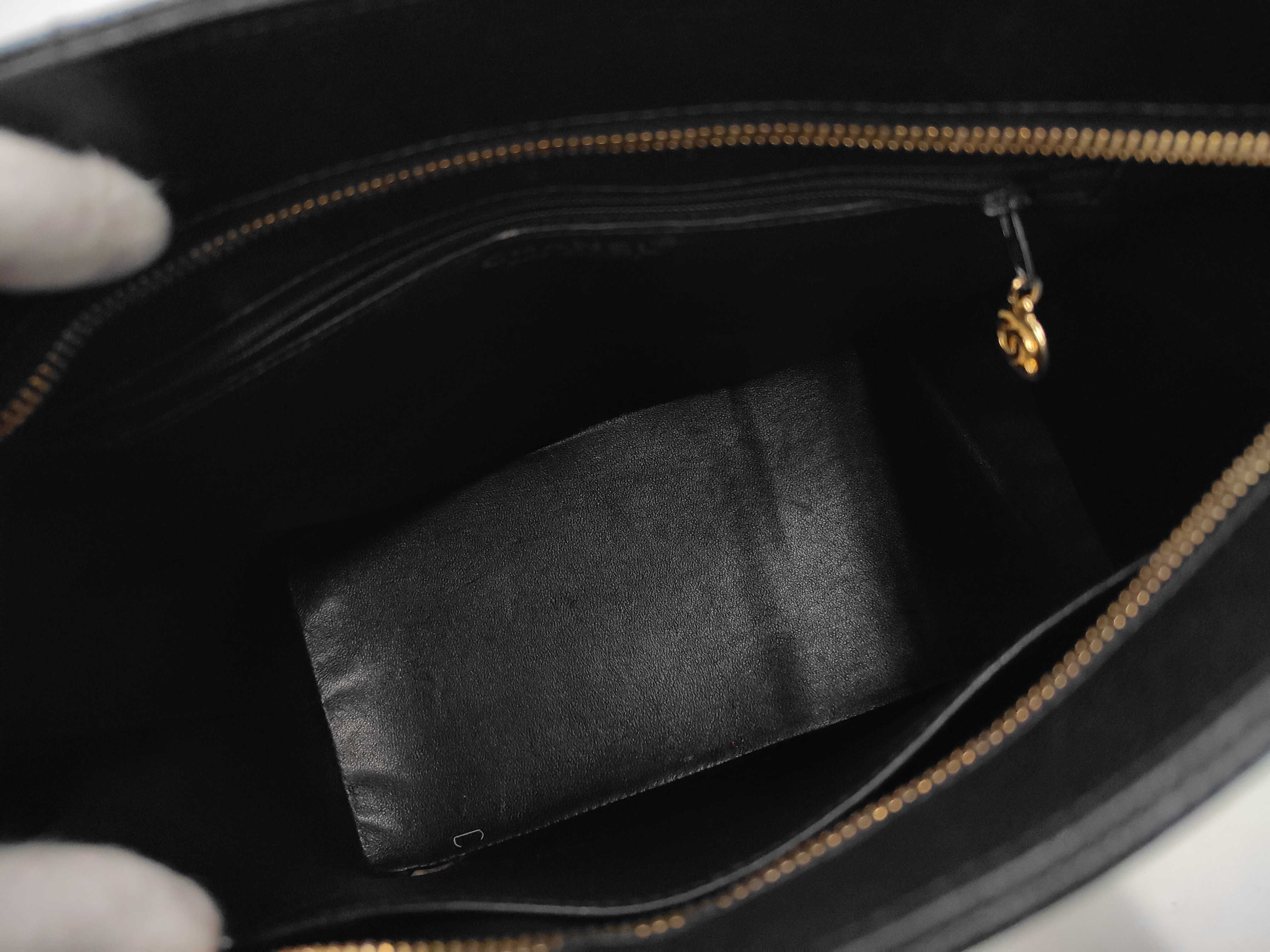 Reissue Caviar Tote Bag — view 8