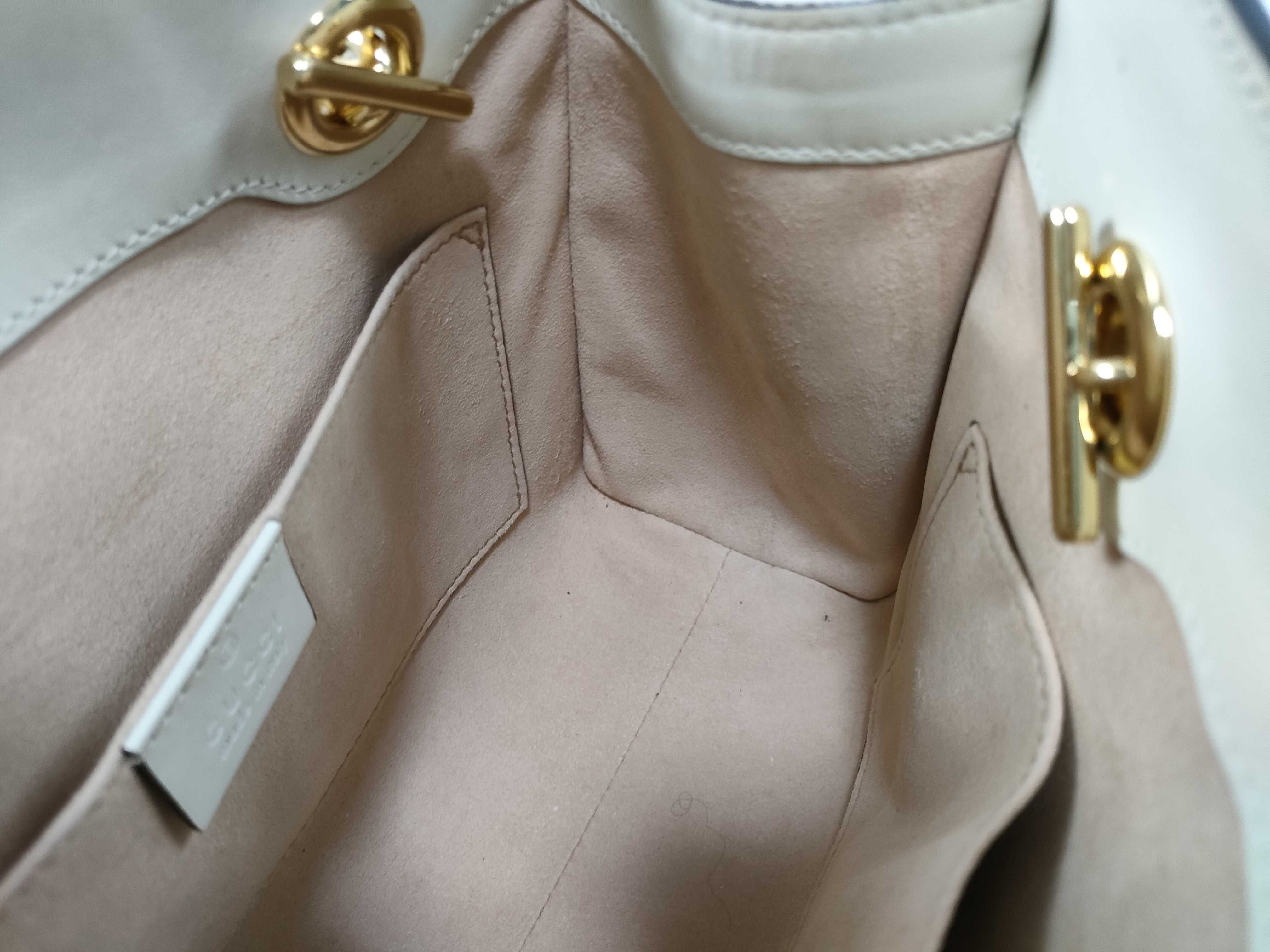 Padlock Chain Shoulder Bag — view 13