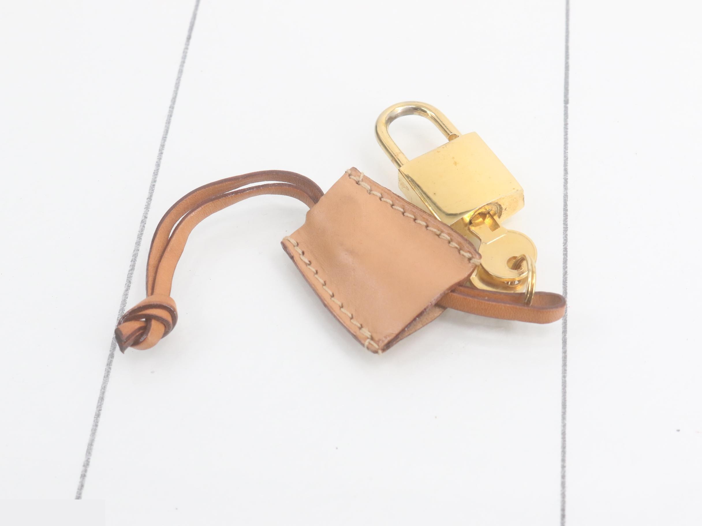 Other lines: Bags and Boston bags — view 7