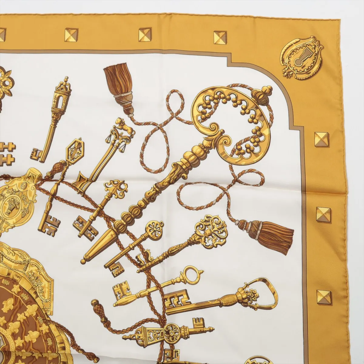 Carre 90 LES CLES Key Scarf, Silk, Beige. Has — view 3