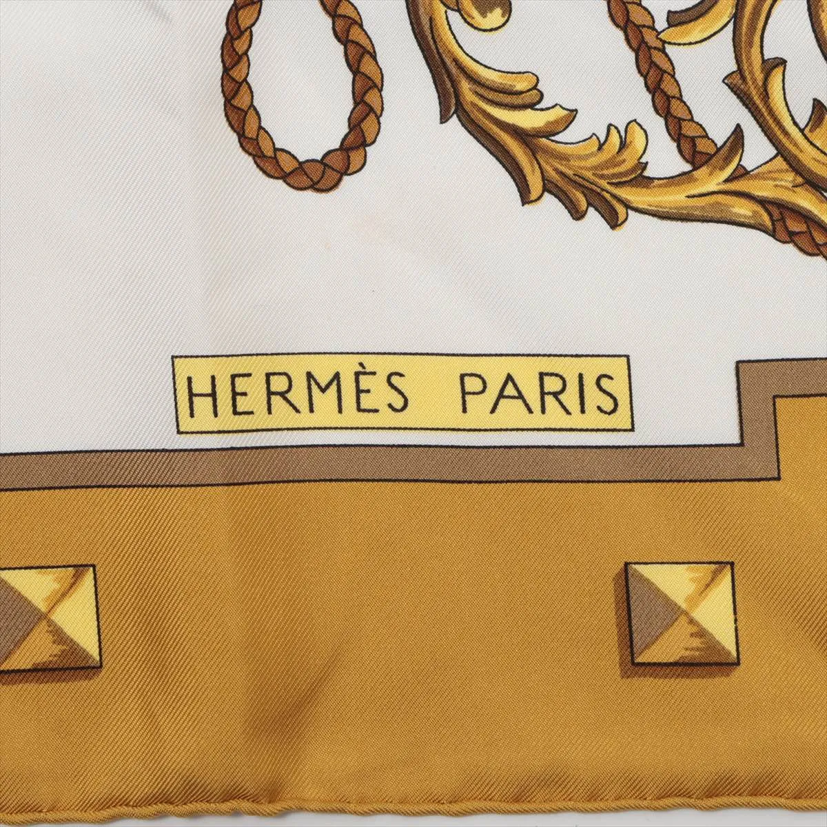 Carre 90 LES CLES Key Scarf, Silk, Beige. Has — view 6