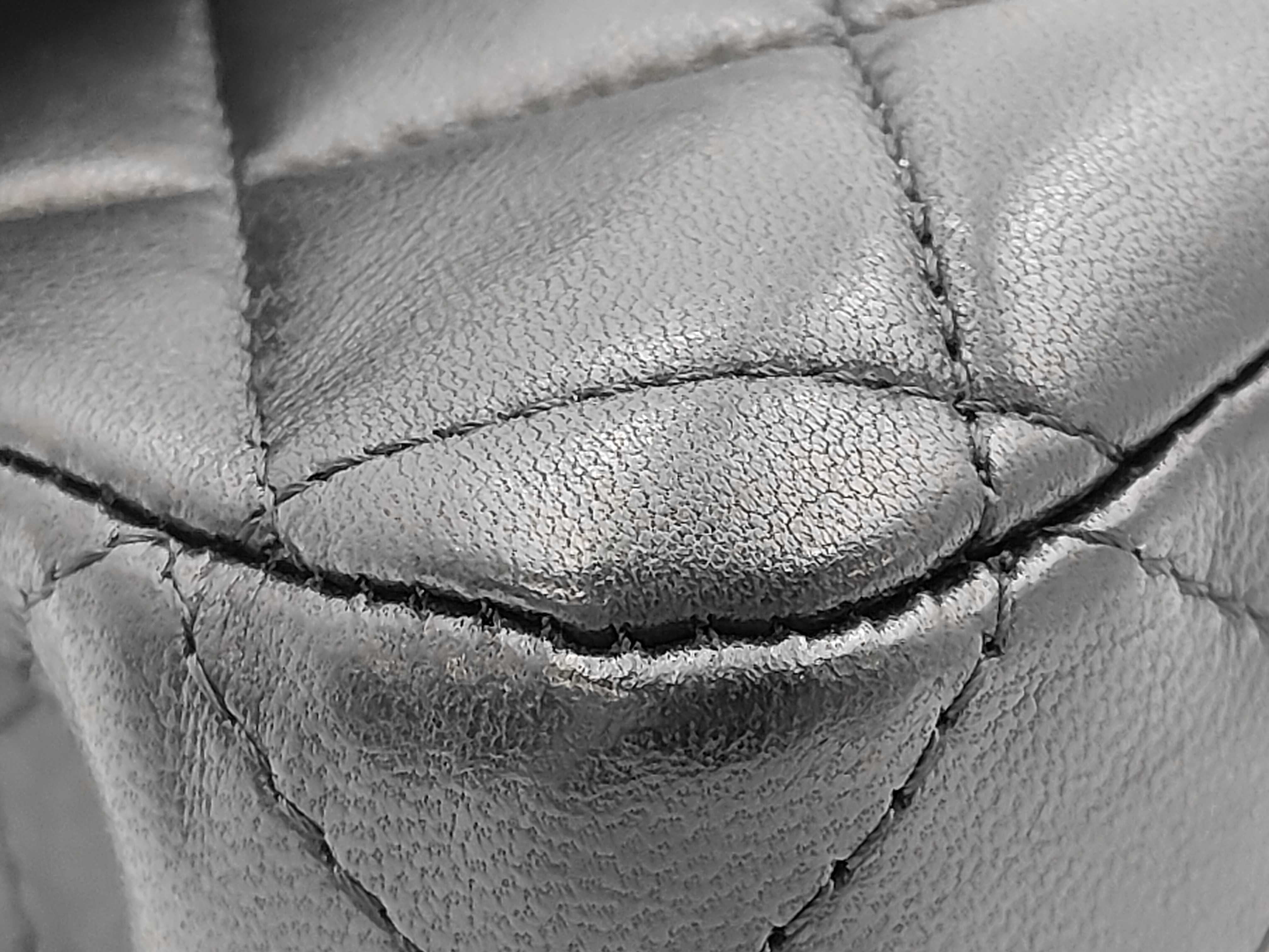Matelassé 25 Double Flap Double Chain Lambskin Shoulder Bag — view 6