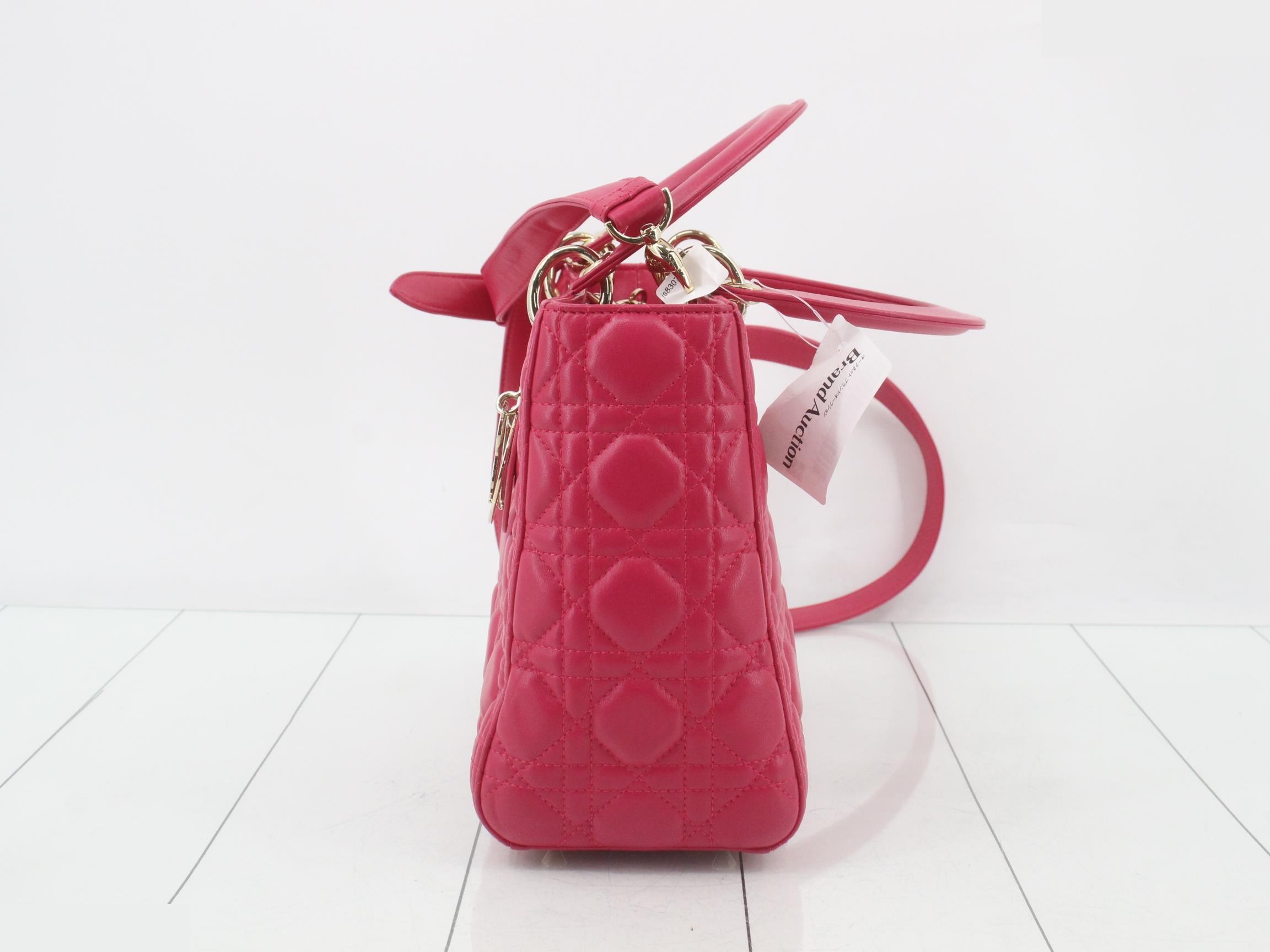 handbag — view 3