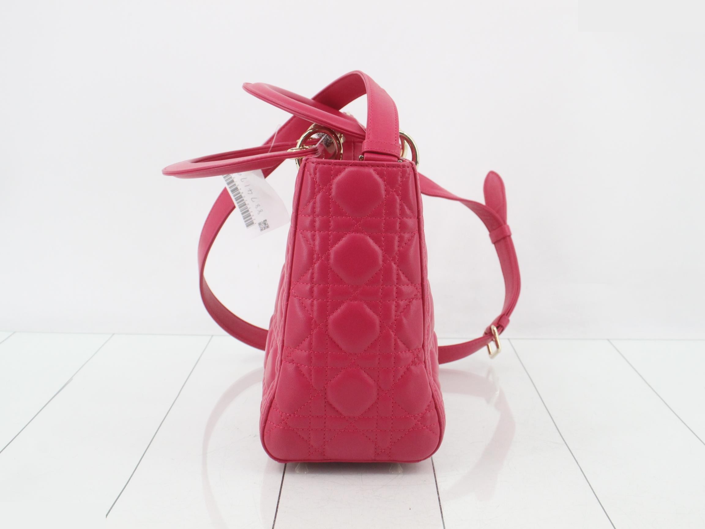 handbag — view 4