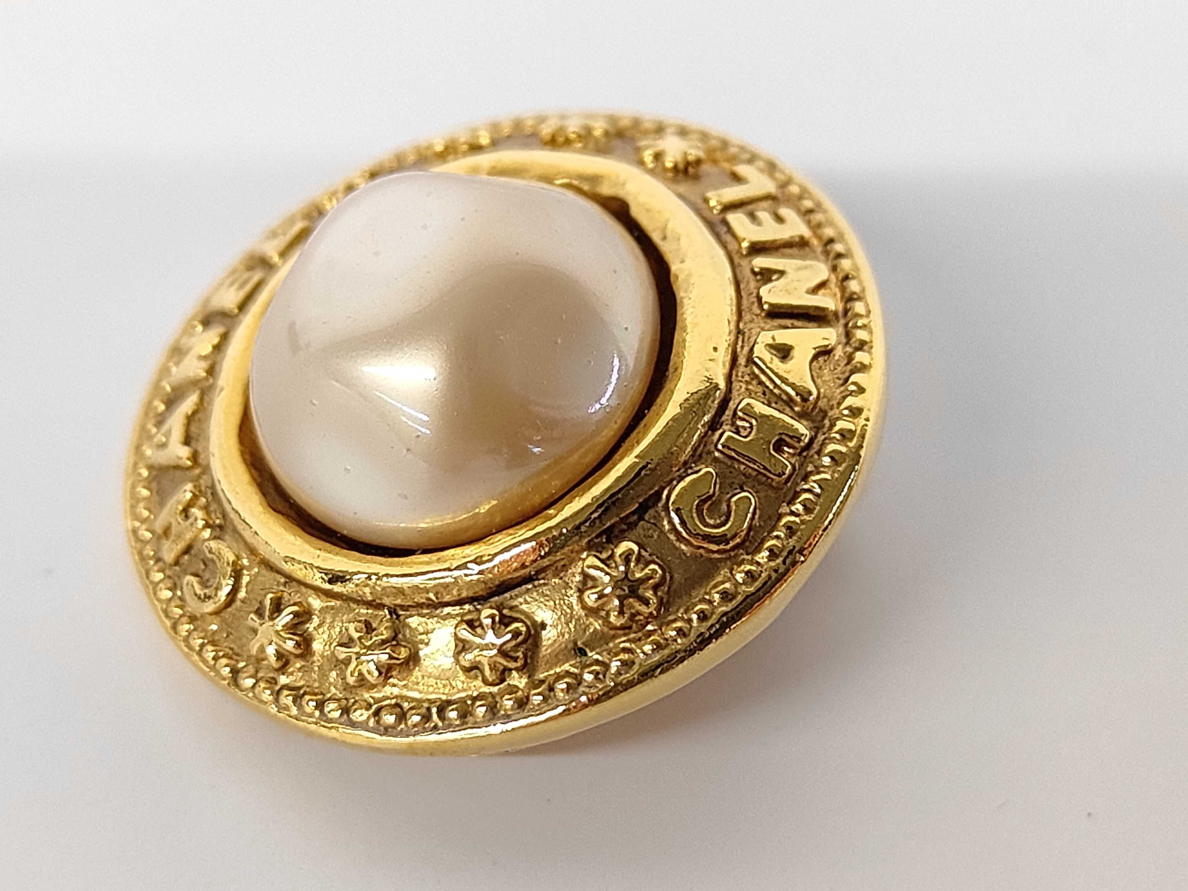 Pearl Round Gold (YG) Earrings — view 9