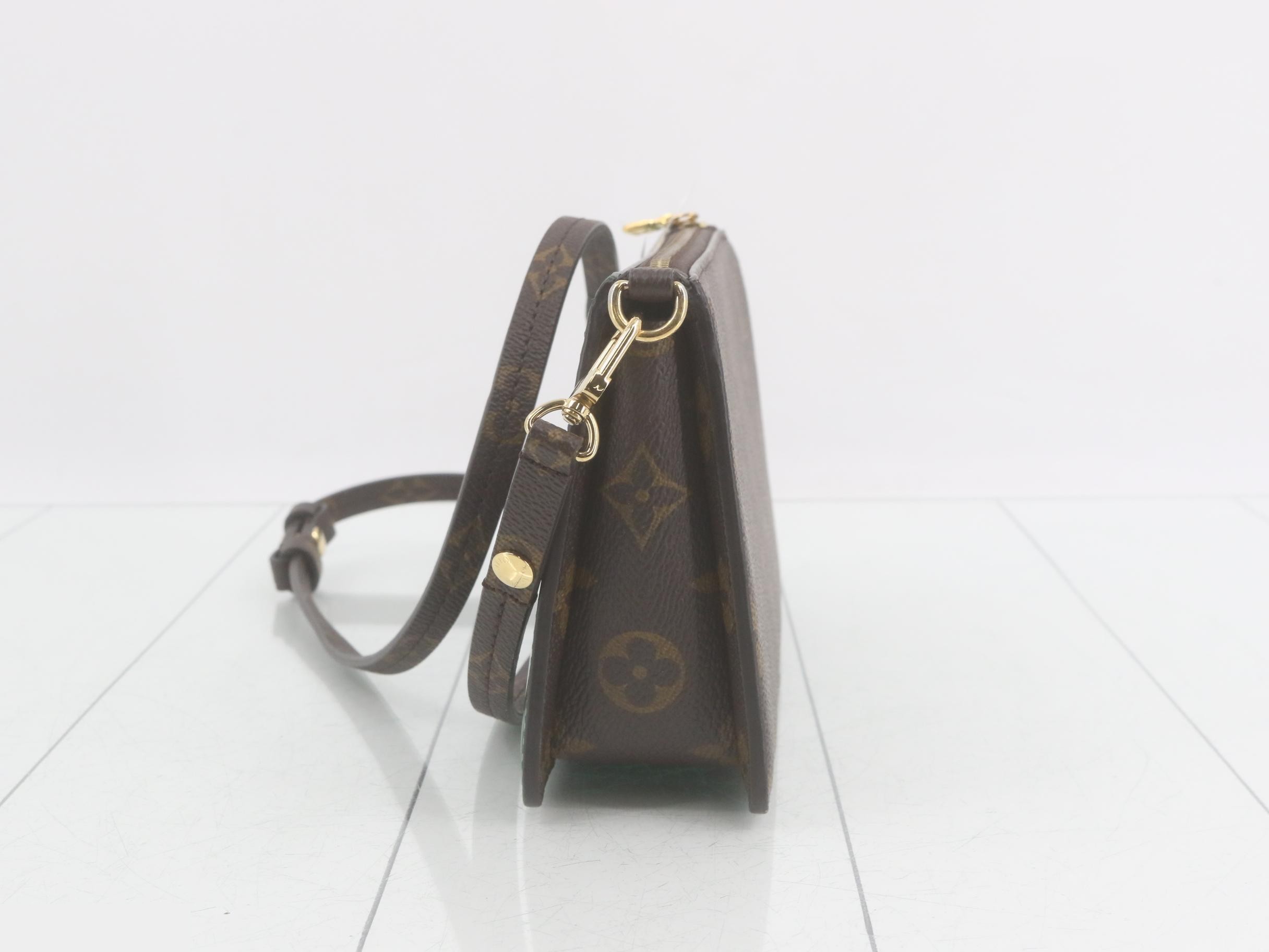 Street Sign Lexington 2-Way Shoulder Bag — view 3