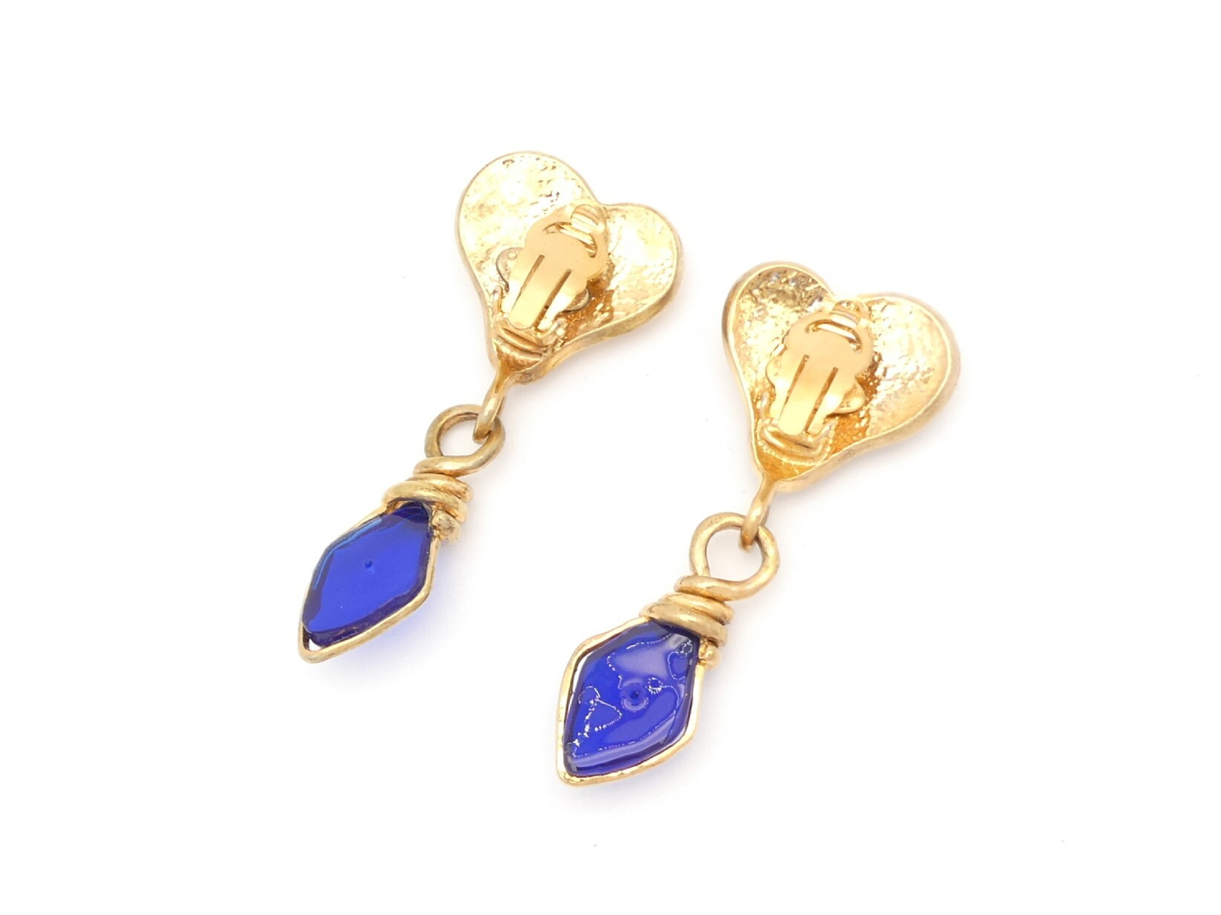 Coco Mark Heart Swing Earrings — view 3