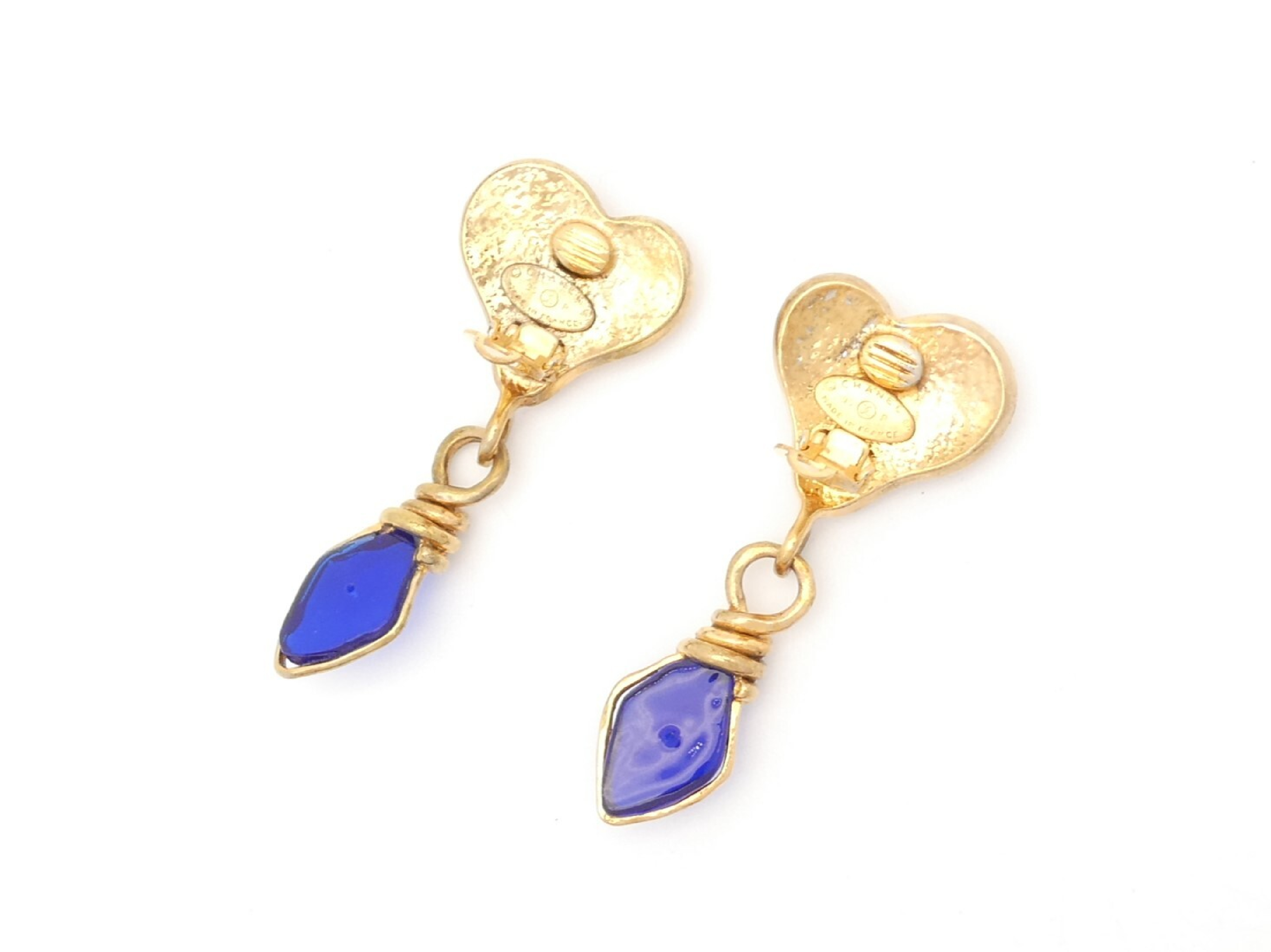 Coco Mark Heart Swing Earrings — view 4