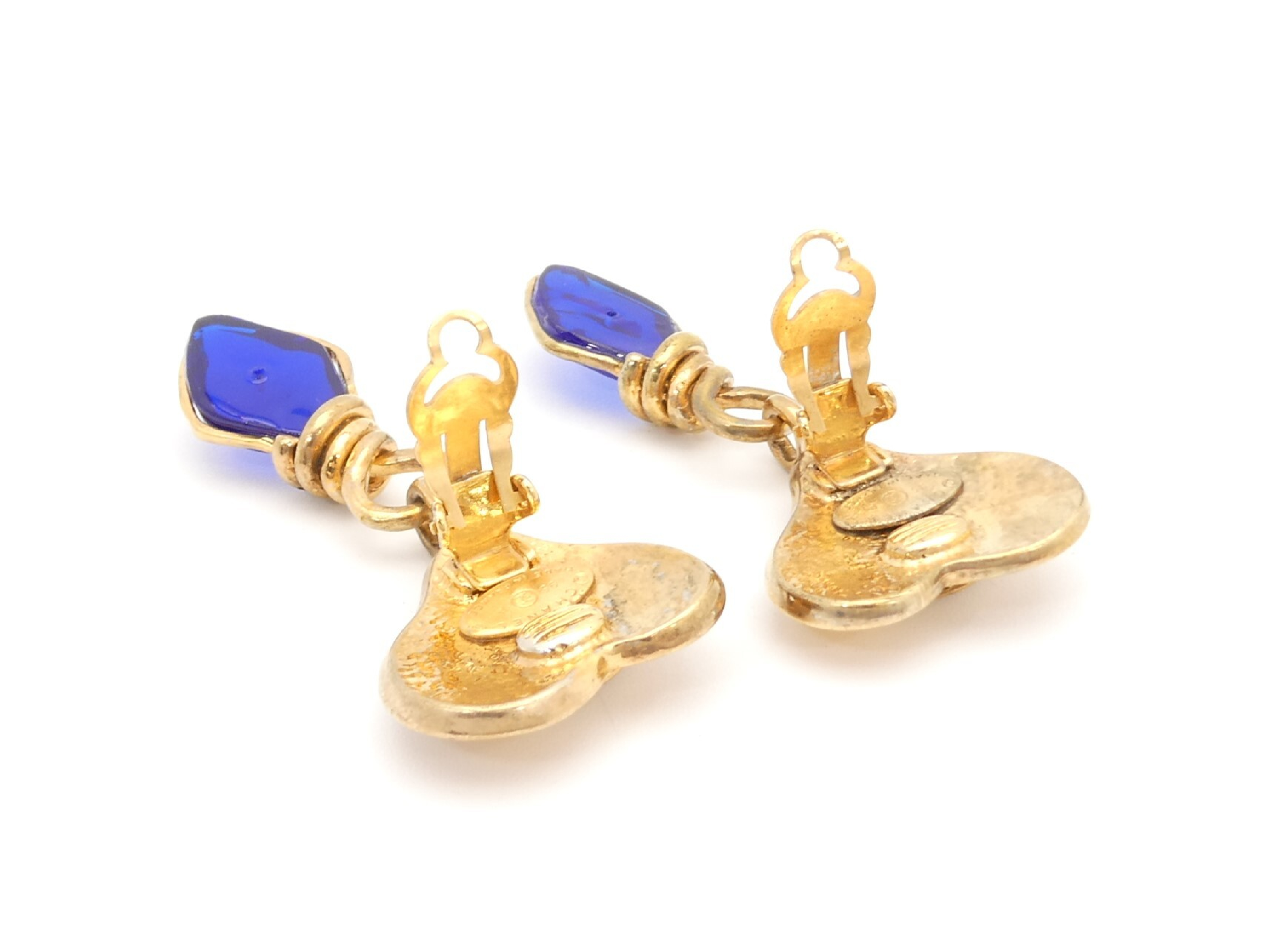 Coco Mark Heart Swing Earrings — view 5