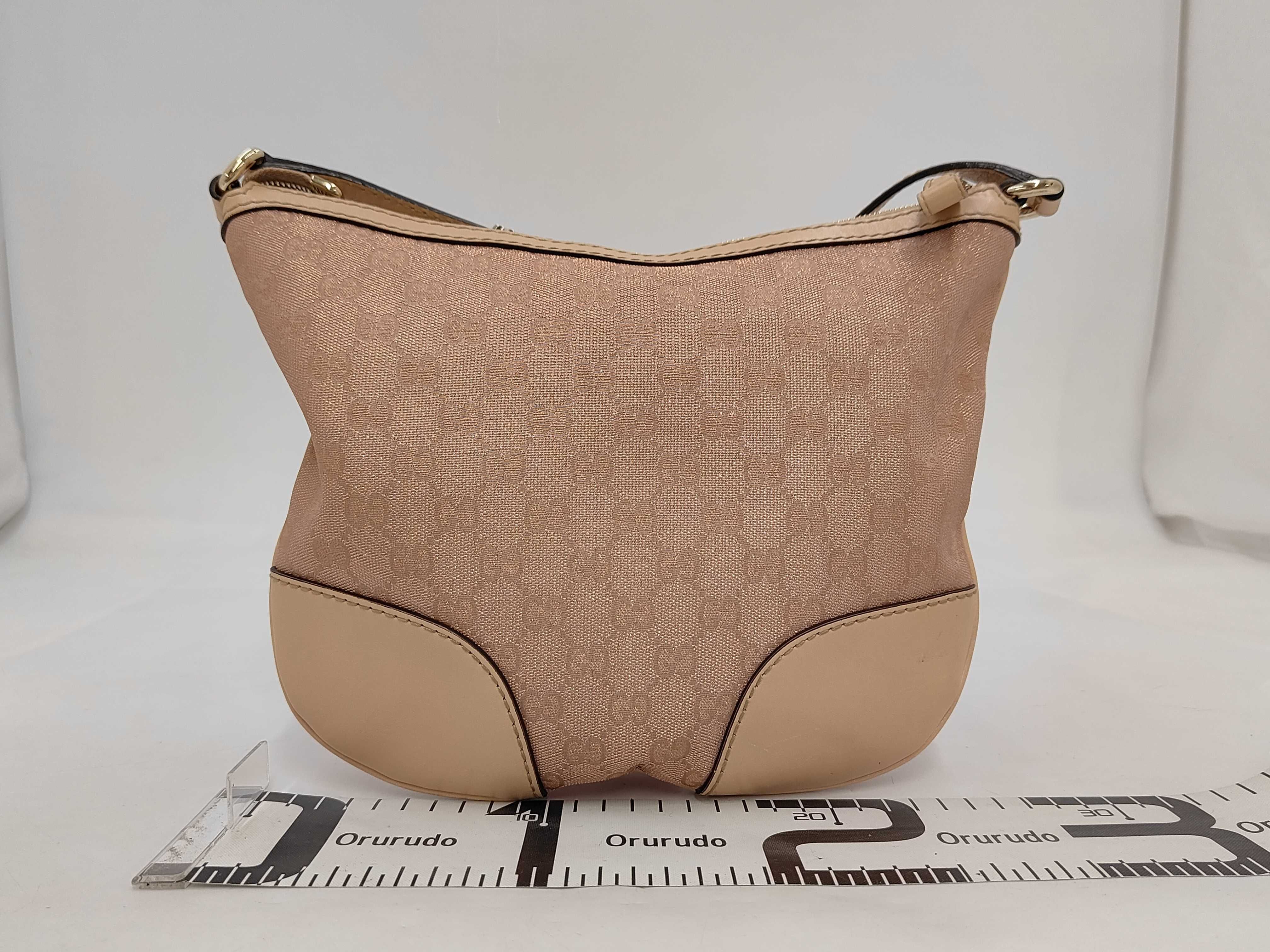 GG Canvas Shoulder Bag GG Canvas Leather 257072 Shoulder Bag — view 2