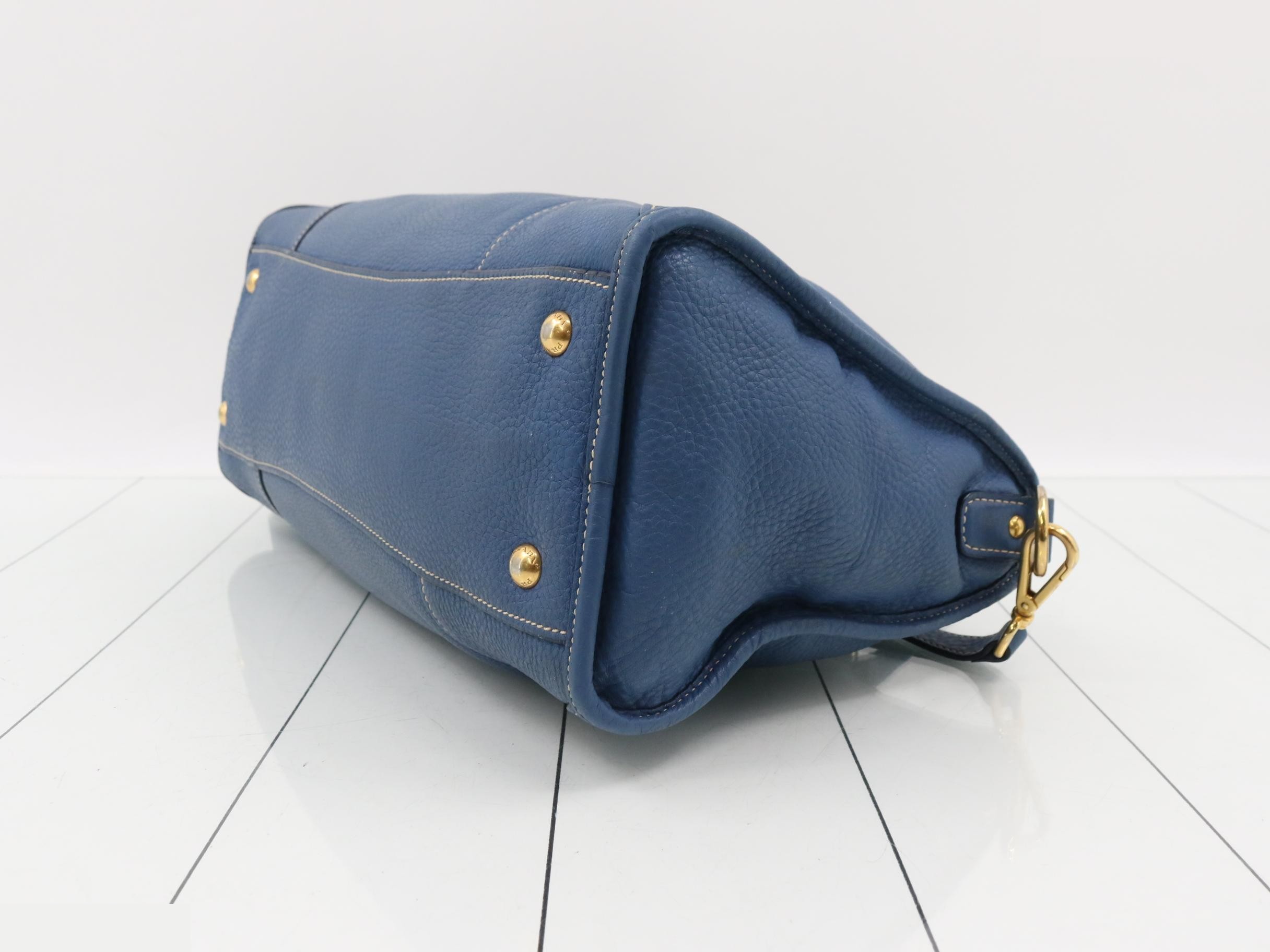 BL0639 Vitello Daino Shoulder Bag — view 6