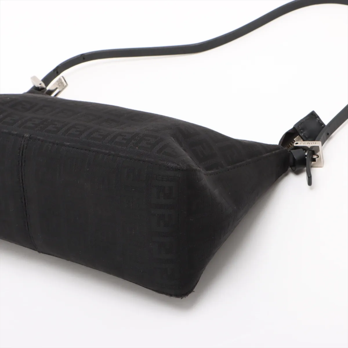 Zucchino Canvas x Leather Shoulder Bag Black — view 3