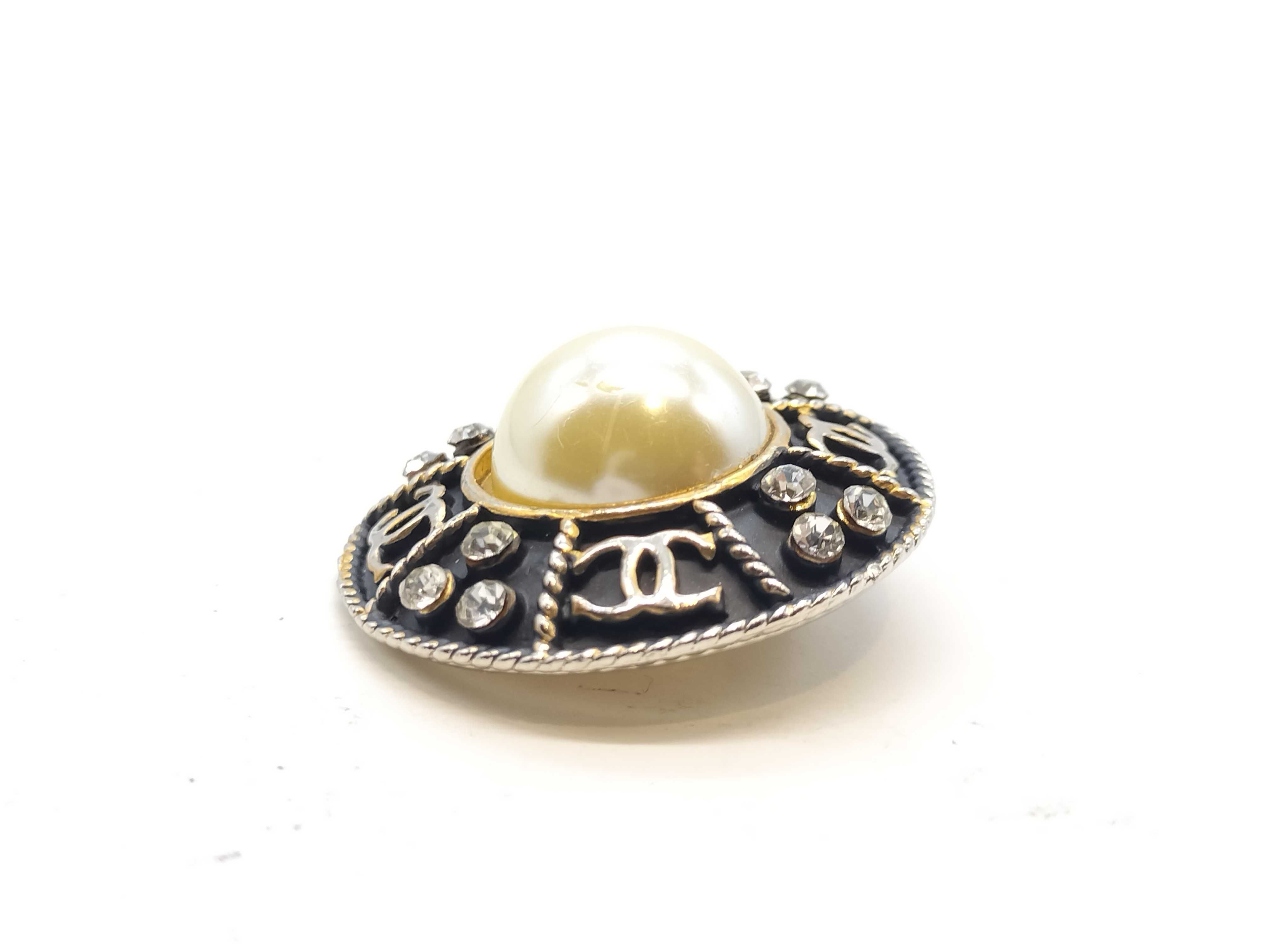 Single Earring — view 3