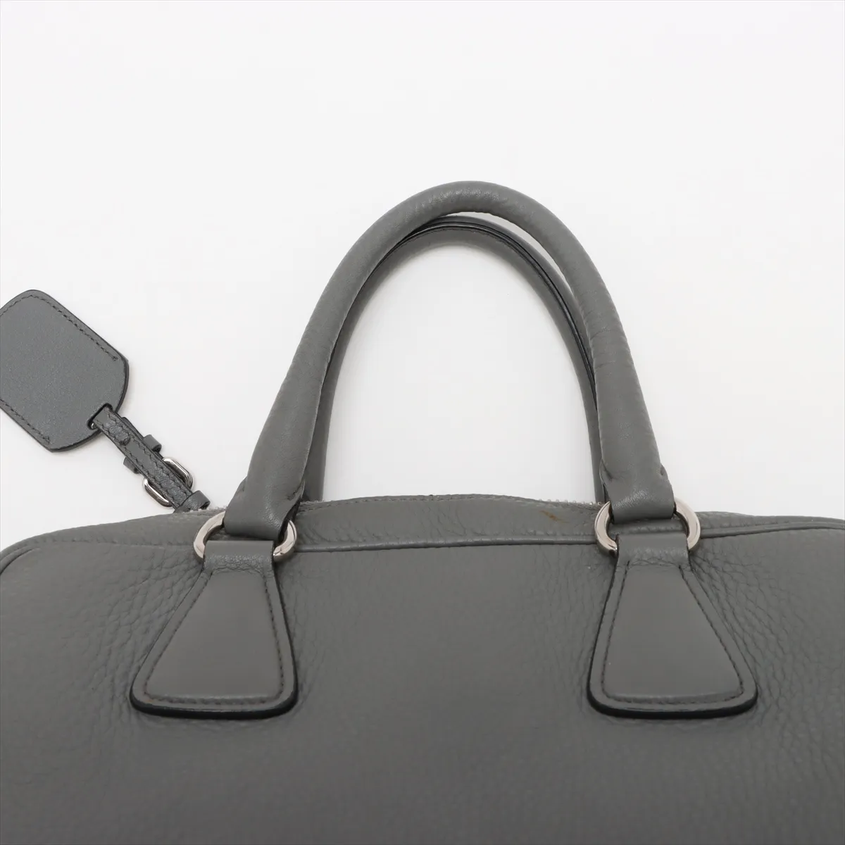 Vitello Dino Leather 2WAY Handbag Gray Cadena Unlocking Problem — view 6