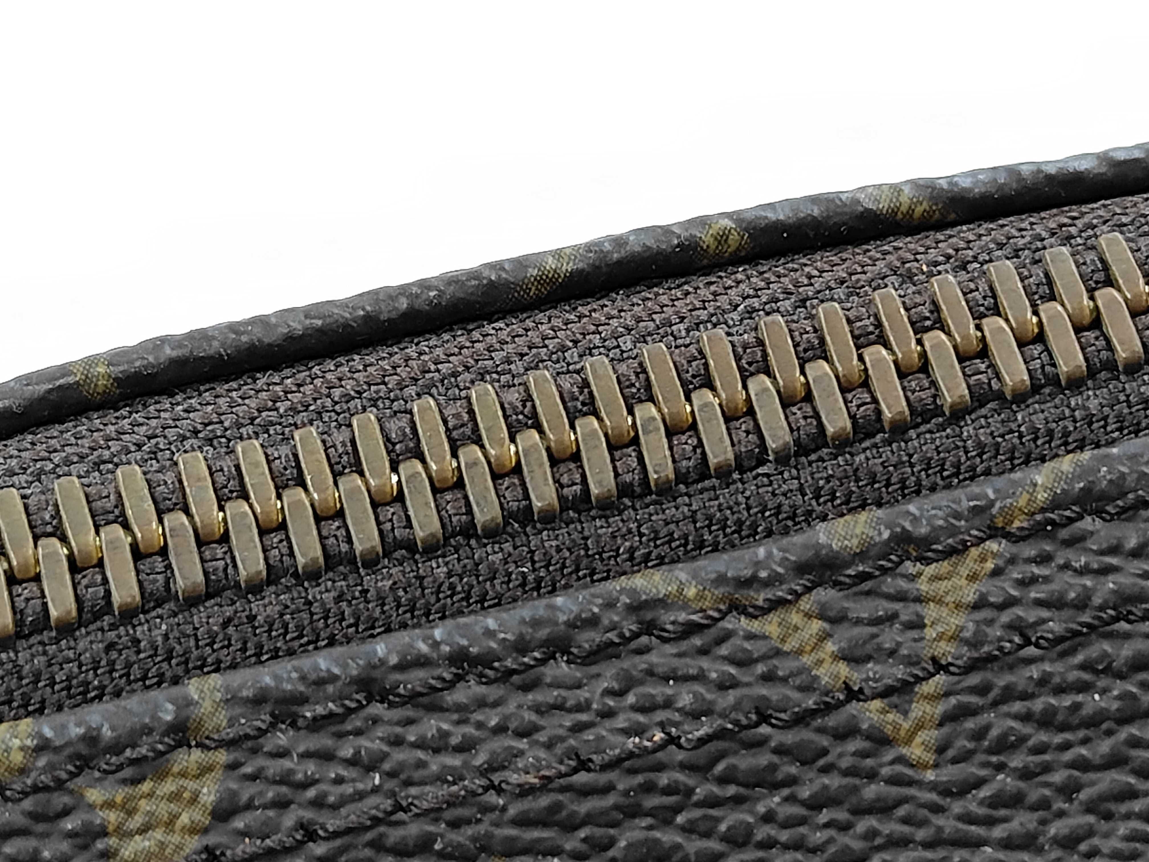Monogram LV Bandoulière Boston Bag — view 9