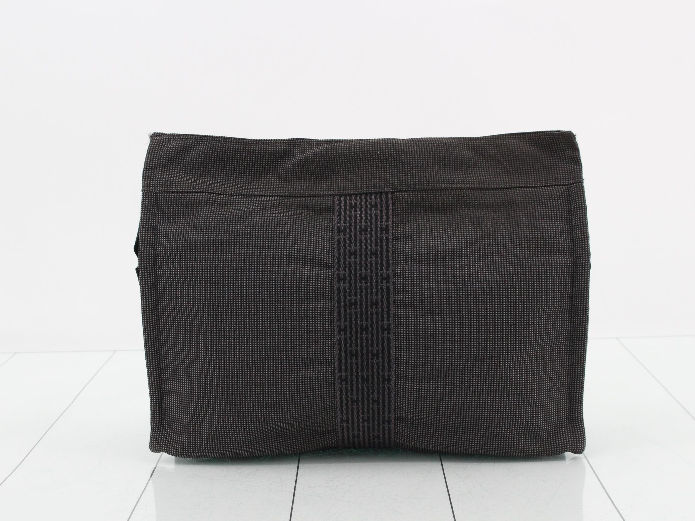 Aleline (Bag) Clutch Pouch Second Bag - Gray — view 2