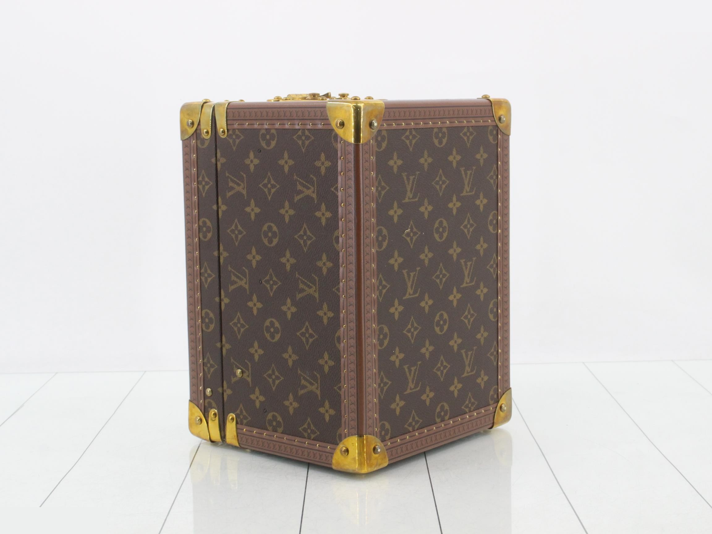 Boîte Flacon Cosmetic Case — view 5