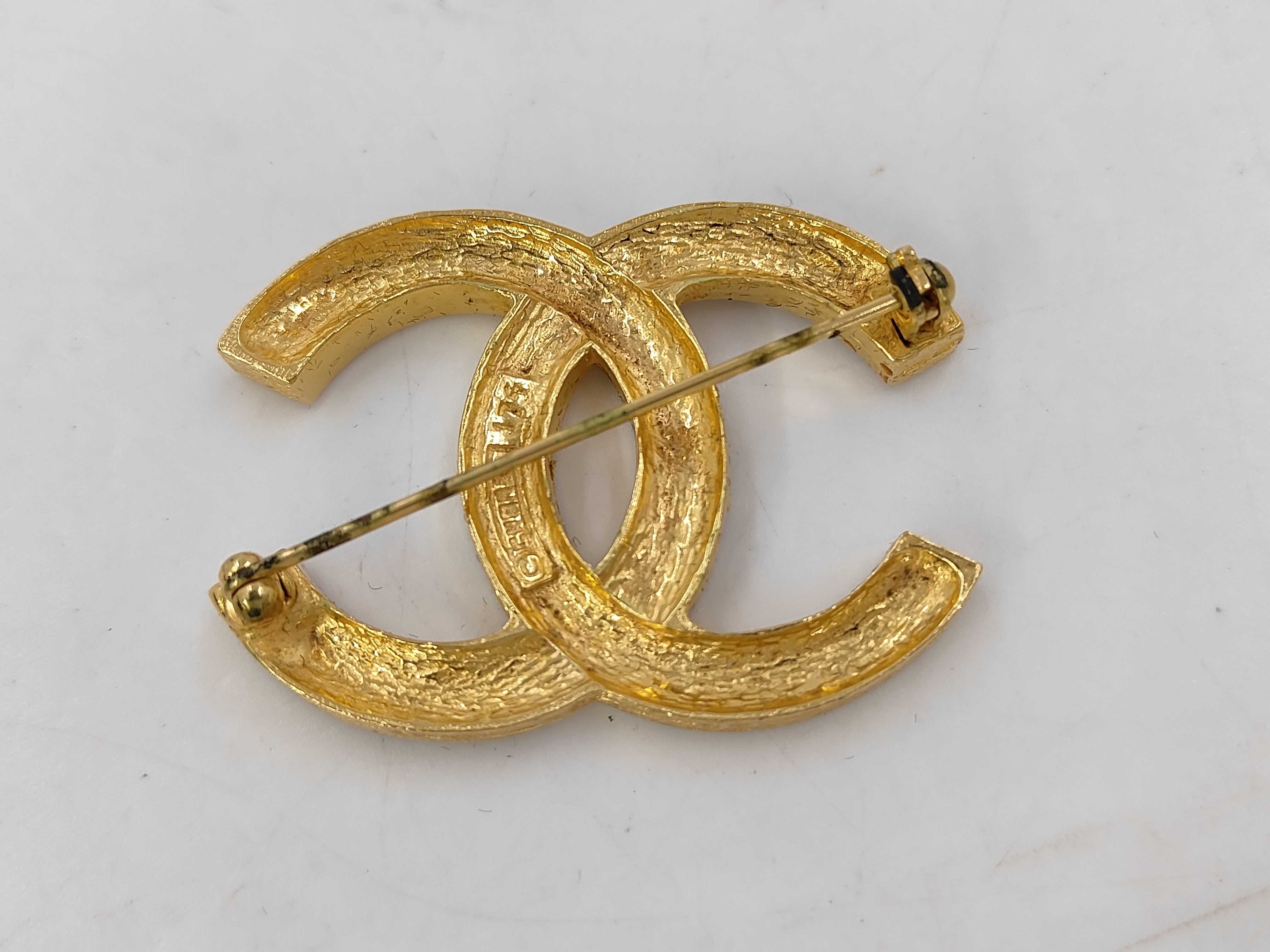 GP Brooch — view 2