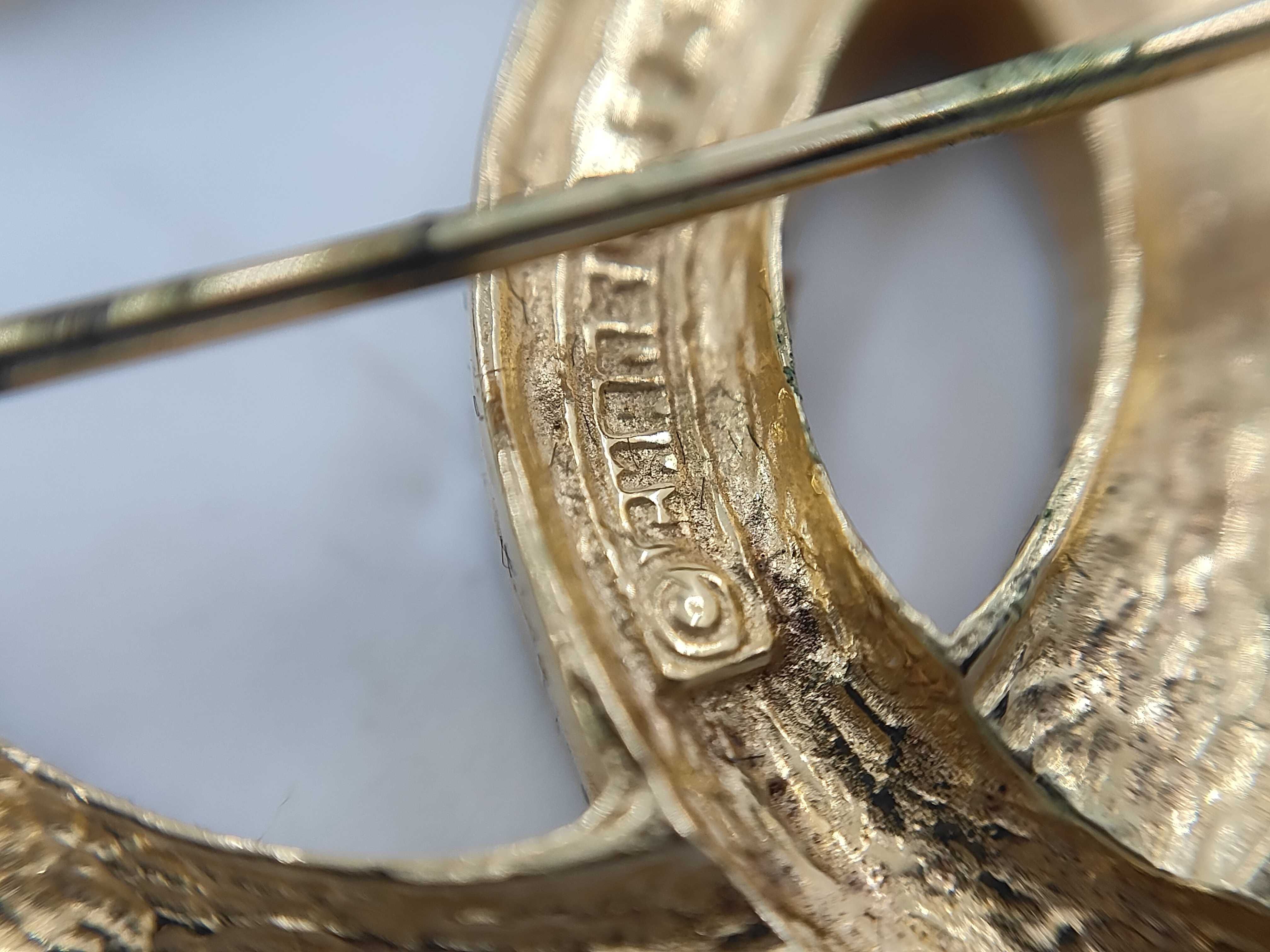 GP Brooch — view 4