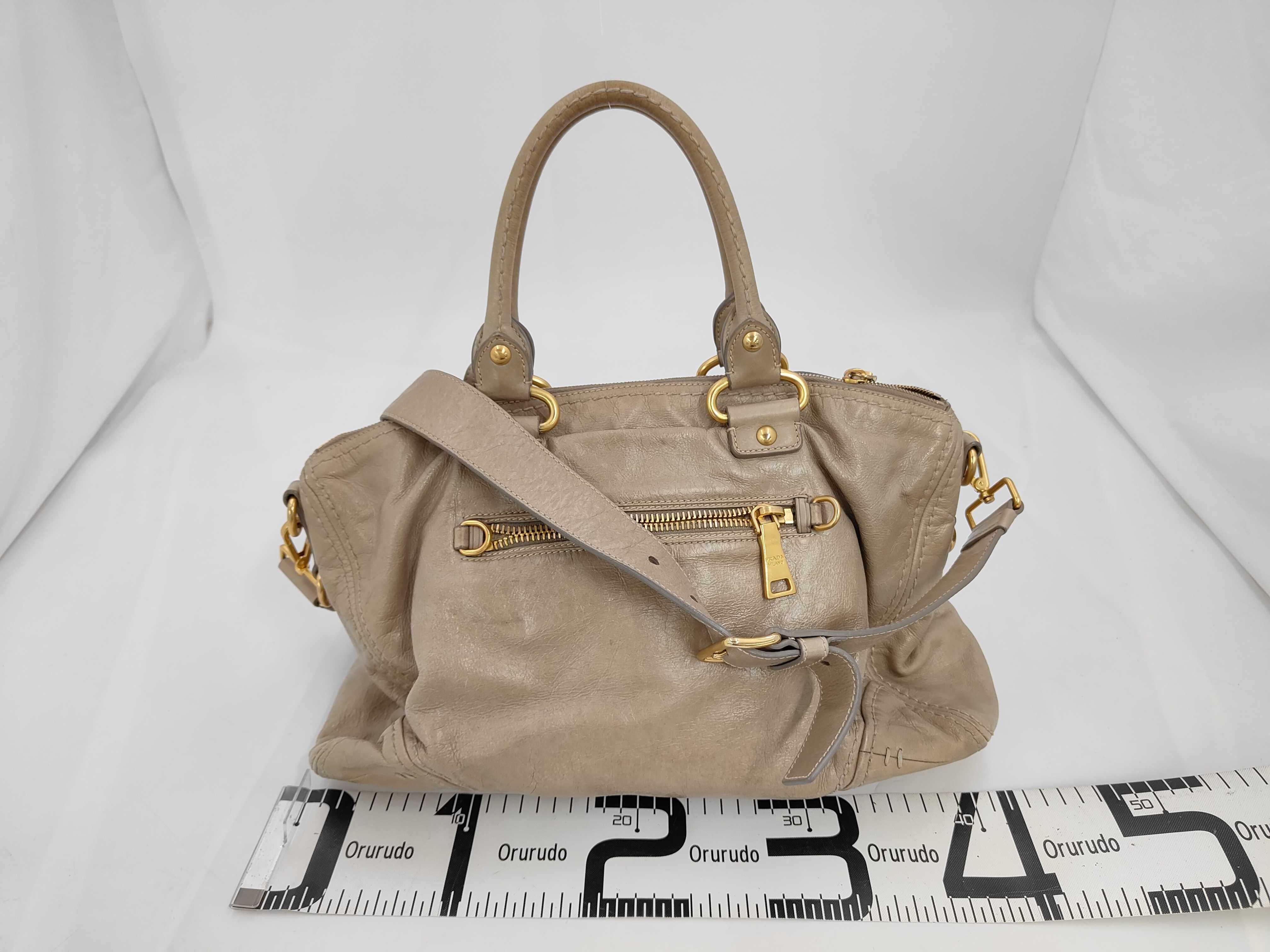 Vitello Shine Tote Shoulder Bag Gracie Handbag — view 2