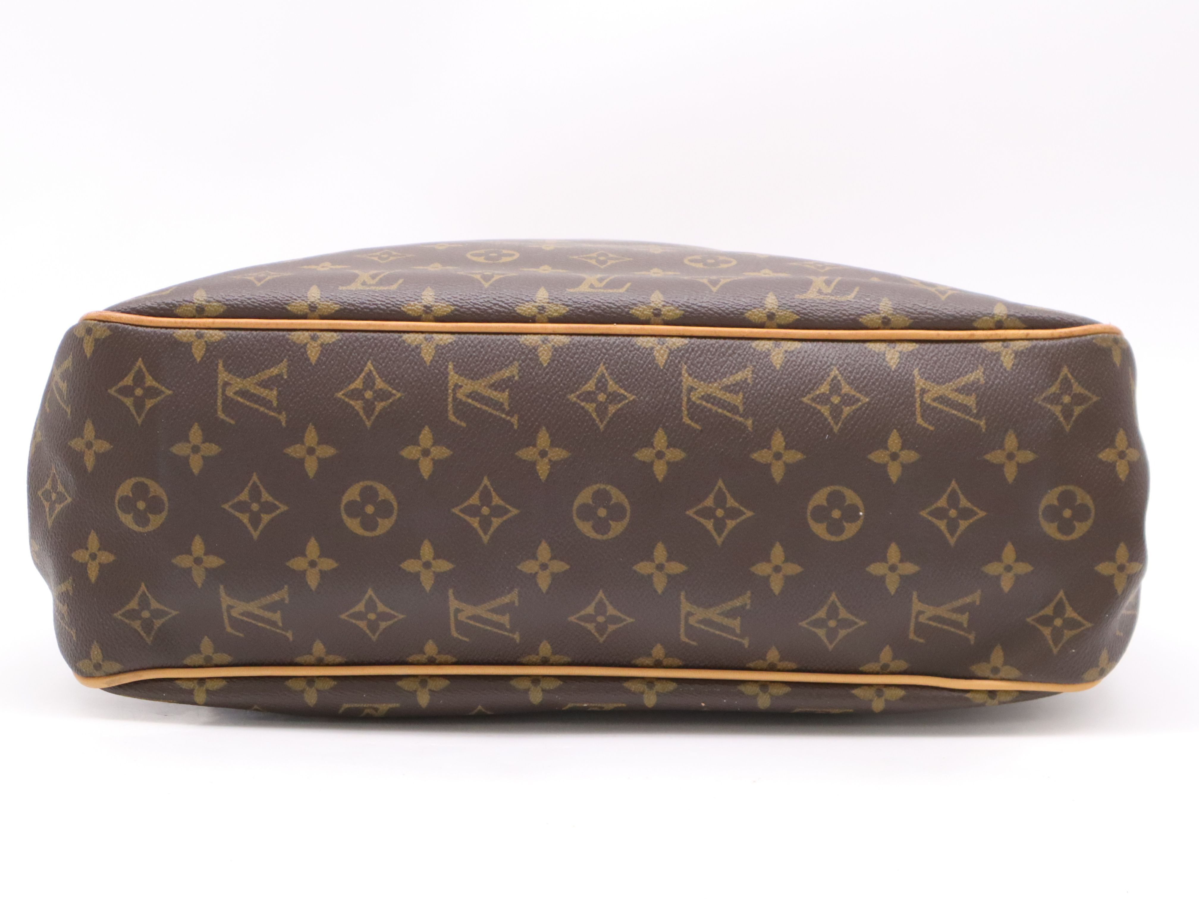 M51154 Monogram Batignolles Horizontal Handbag — view 4