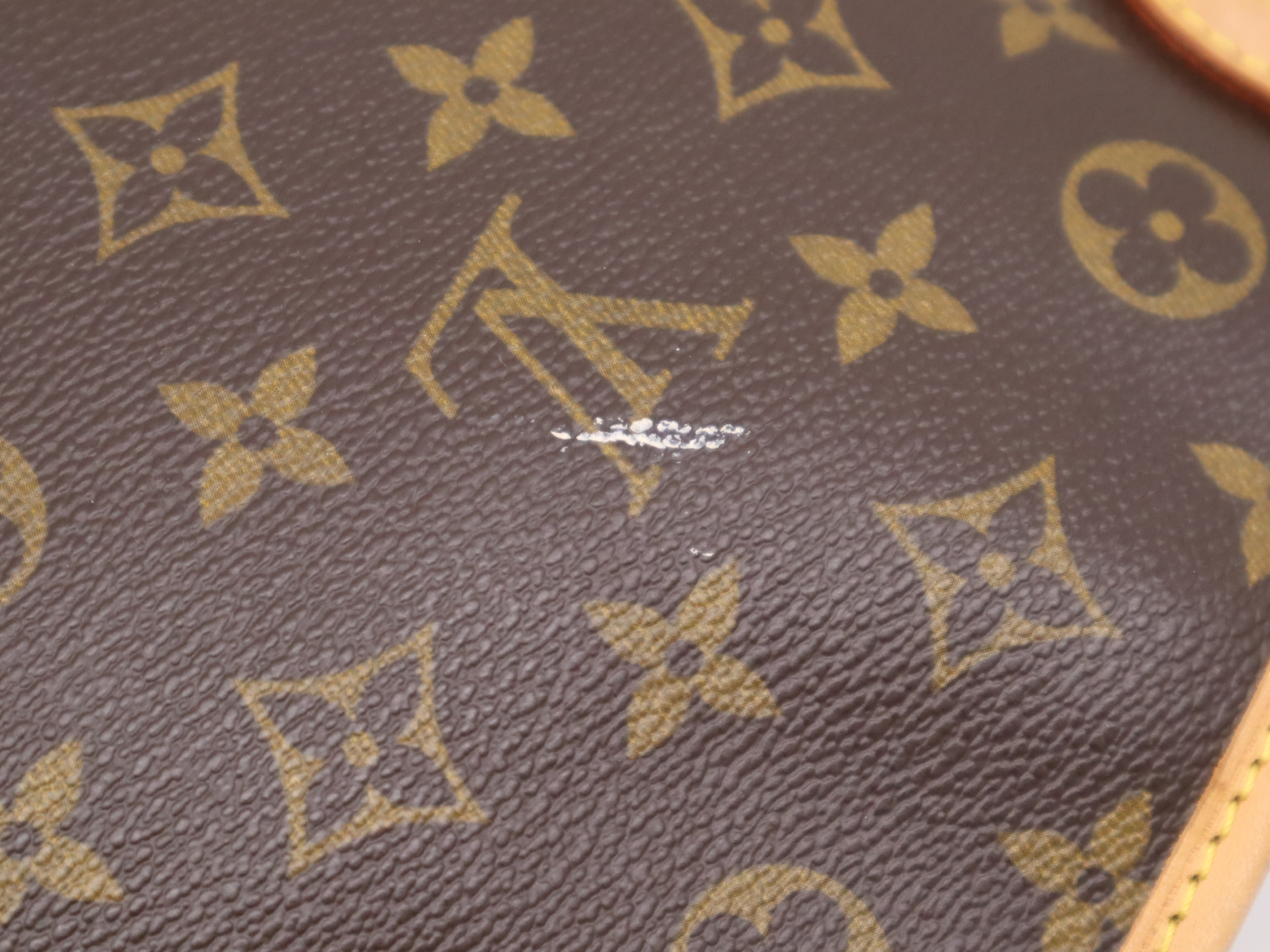 M51154 Monogram Batignolles Horizontal Handbag — view 9