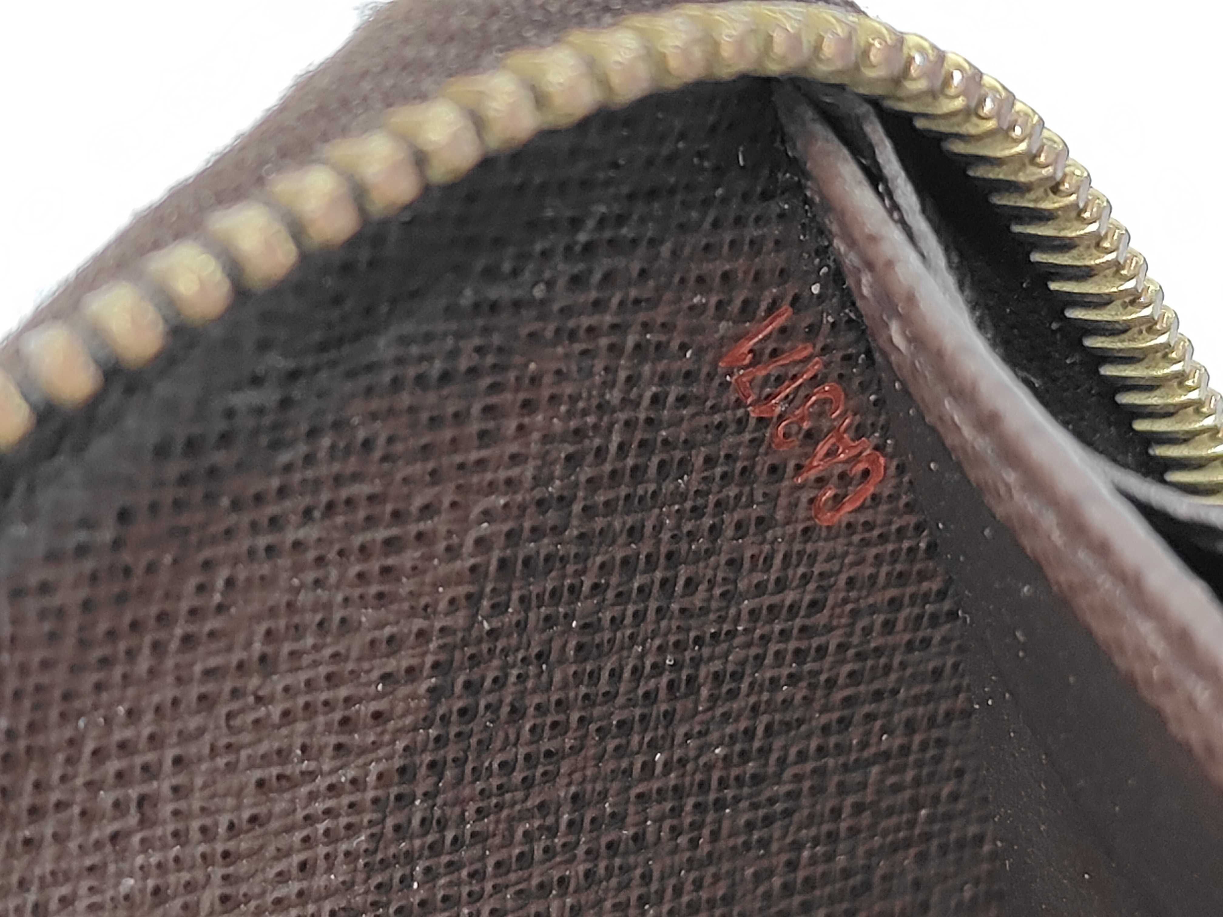 Damier Zippy Wallet CA3171 — view 10