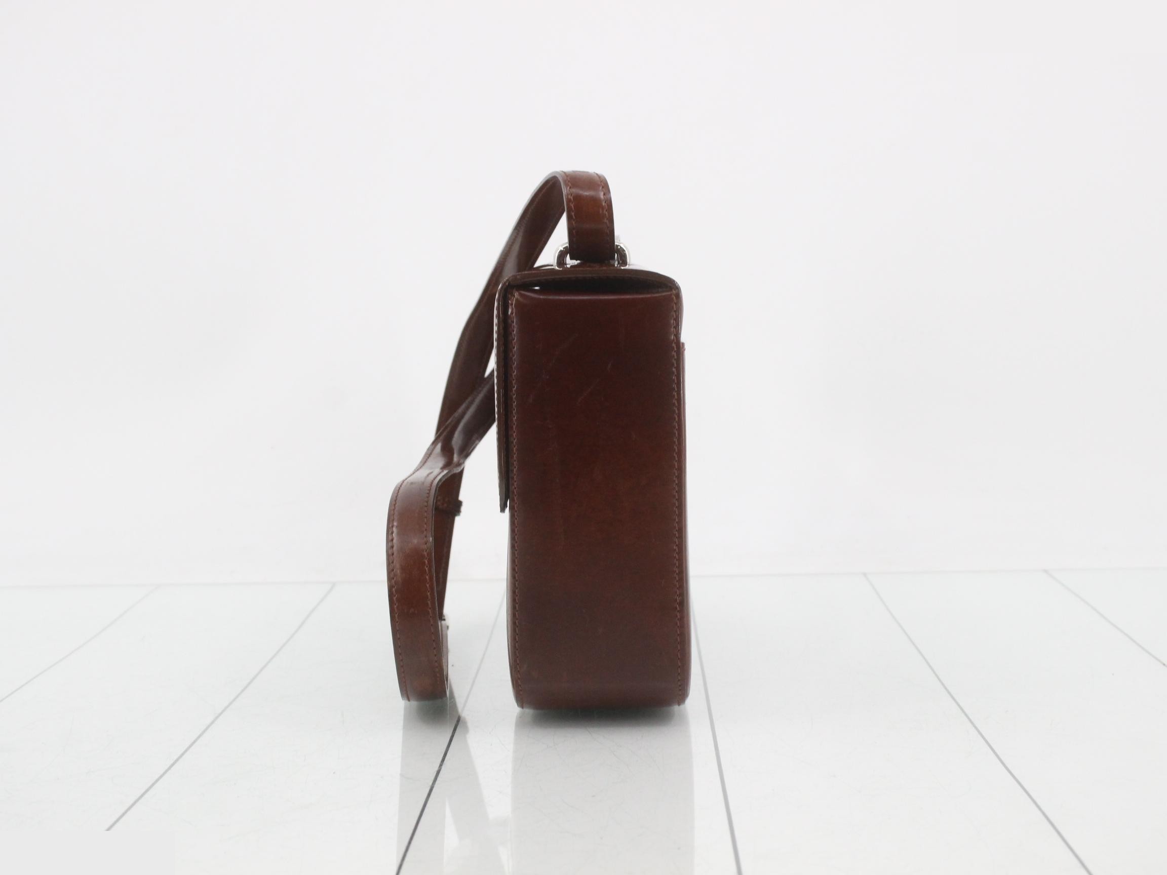 leather — view 3