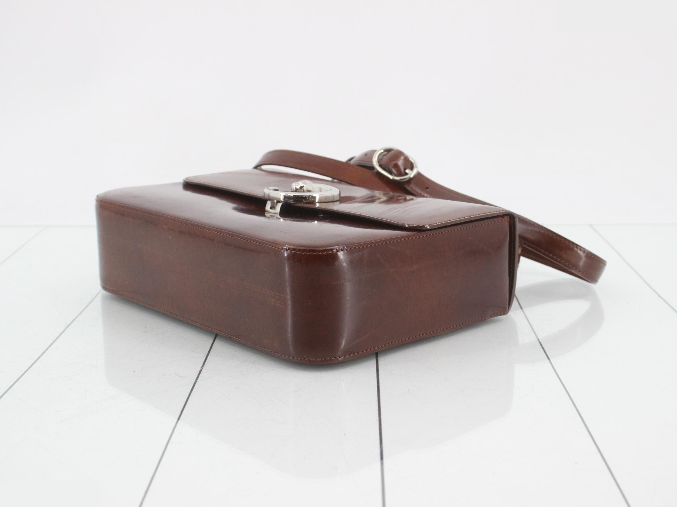 leather — view 6