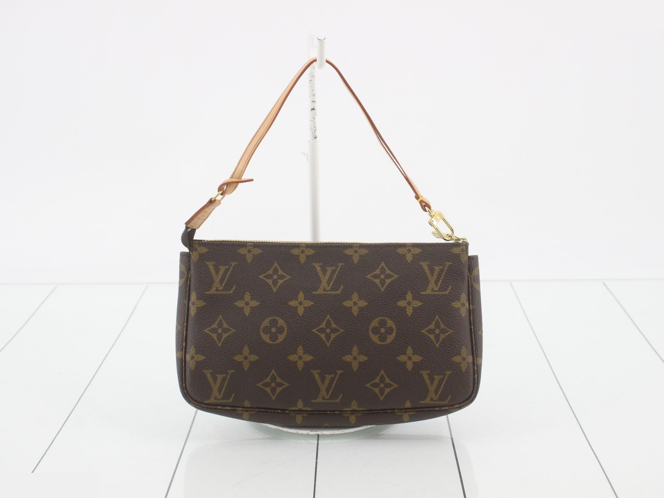 Monogram Accessoires — view 2